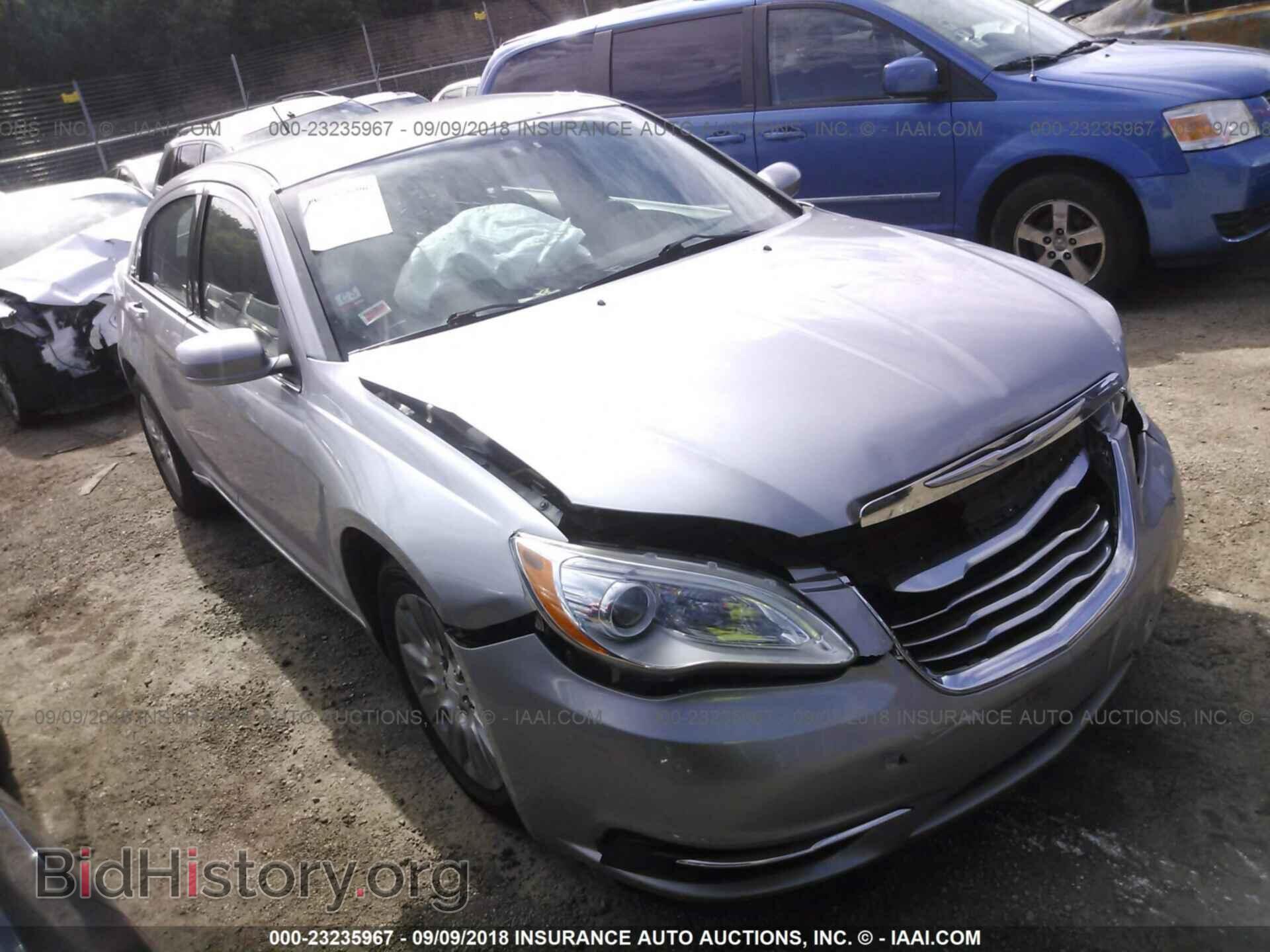 Photo 1C3CCBAB7EN141307 - Chrysler 200 2014