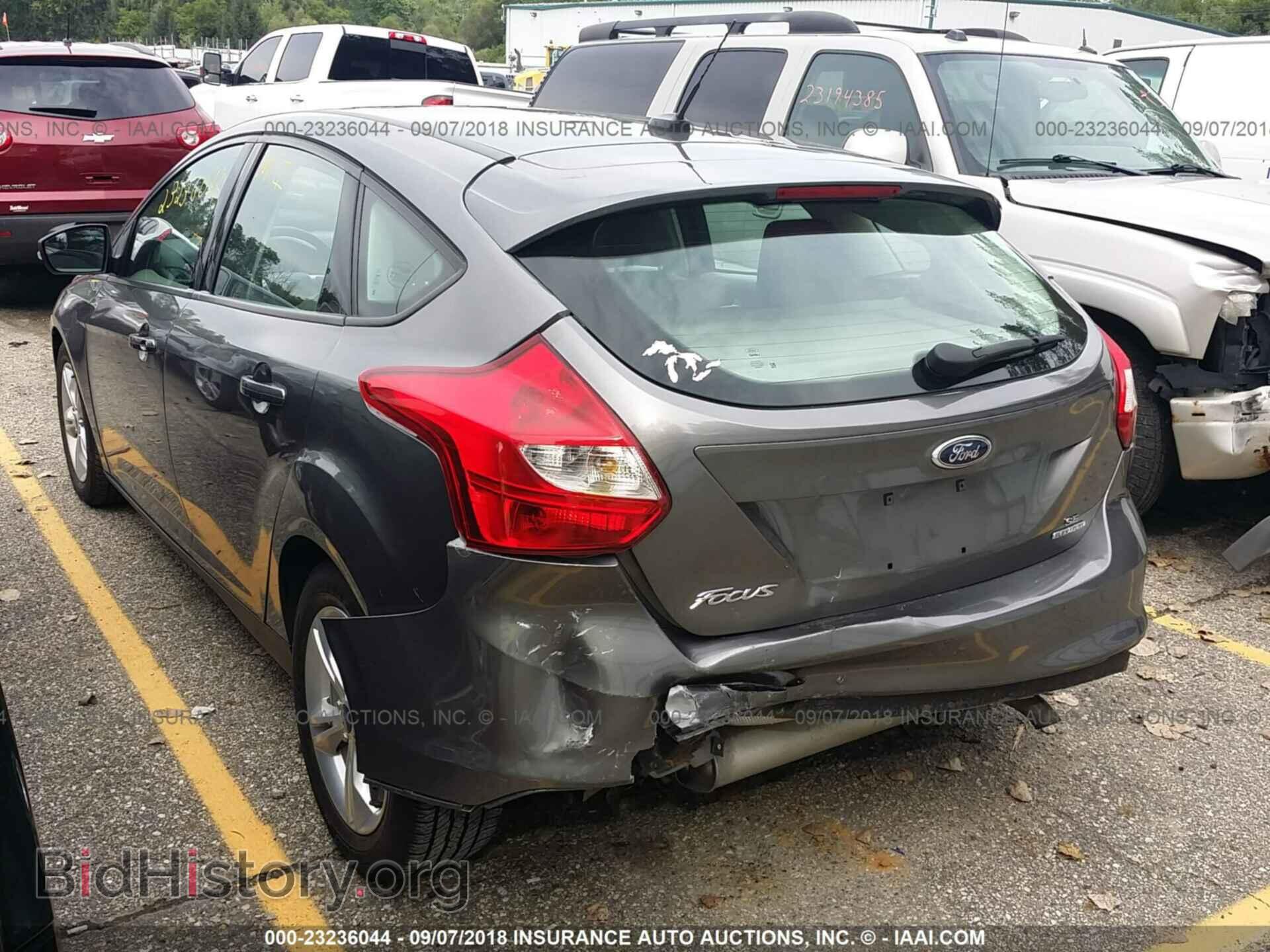 2014 Ford Focus - VIN: 1FADP3K22EL284112 - Фото 3