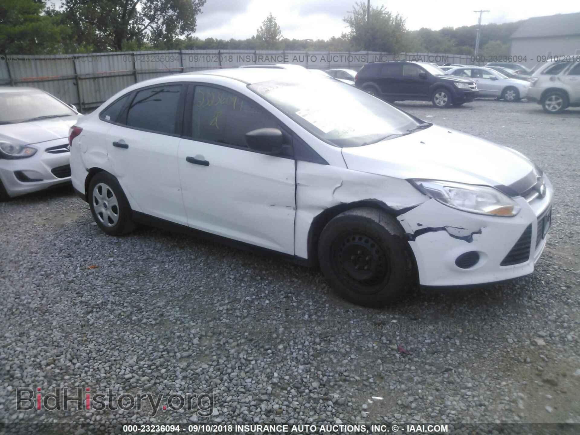2012 Ford Focus - VIN: 1FAHP3E22CL234014 - Photo 6