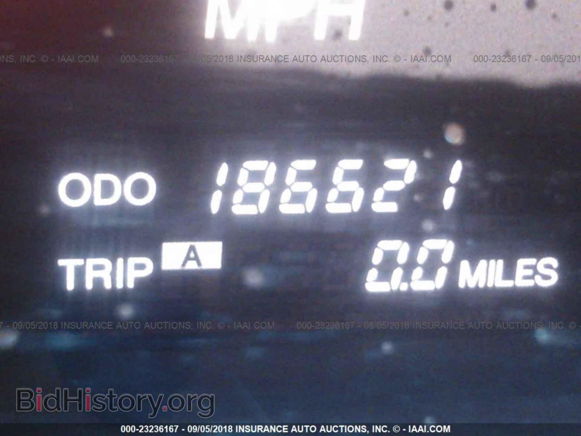 2002 LEXUS LS - VIN: JTHBN30F720065641 - Photo 7