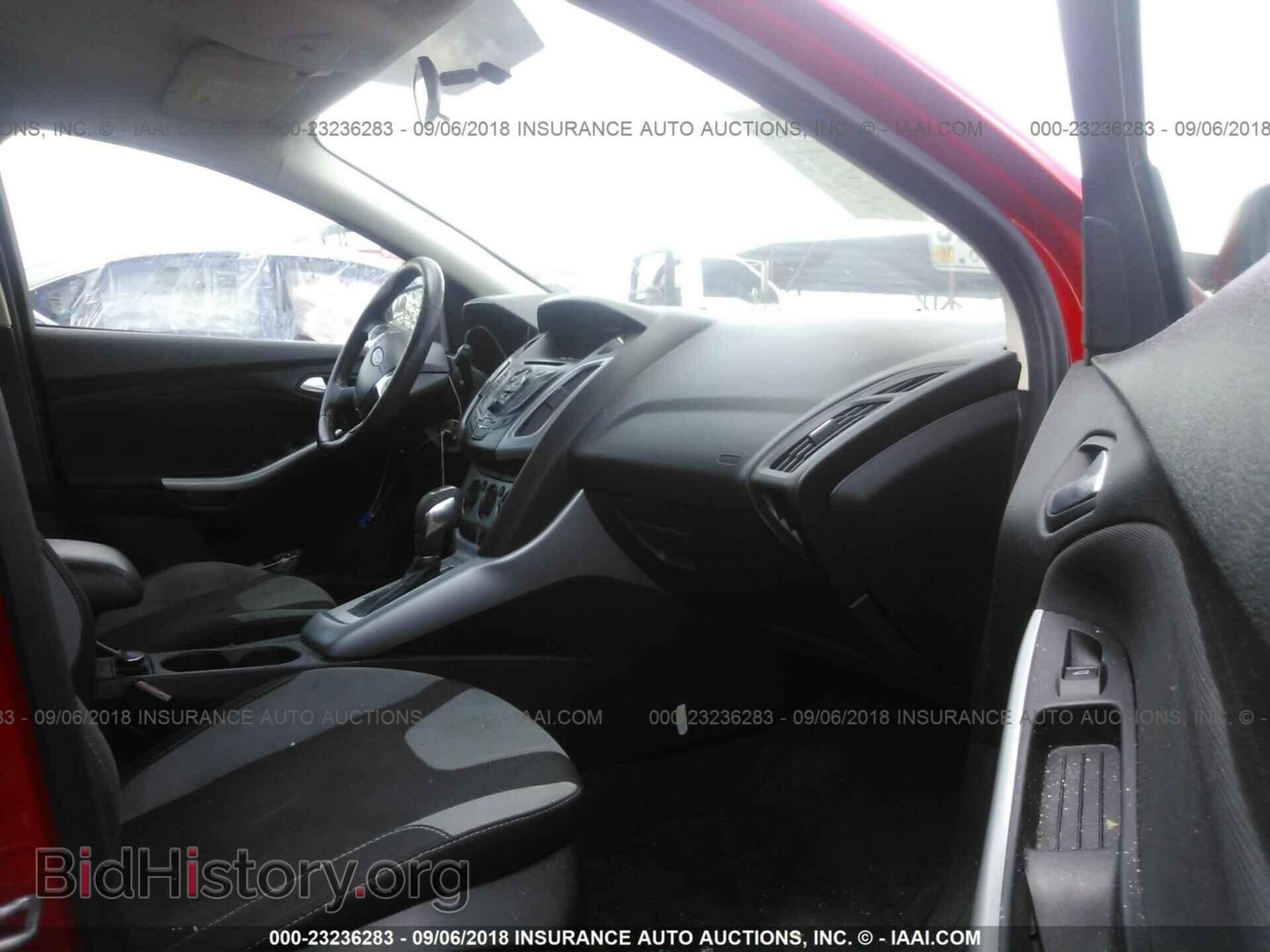 2012 Ford Focus - VIN: 1FAHP3K27CL195120 - Photo 5