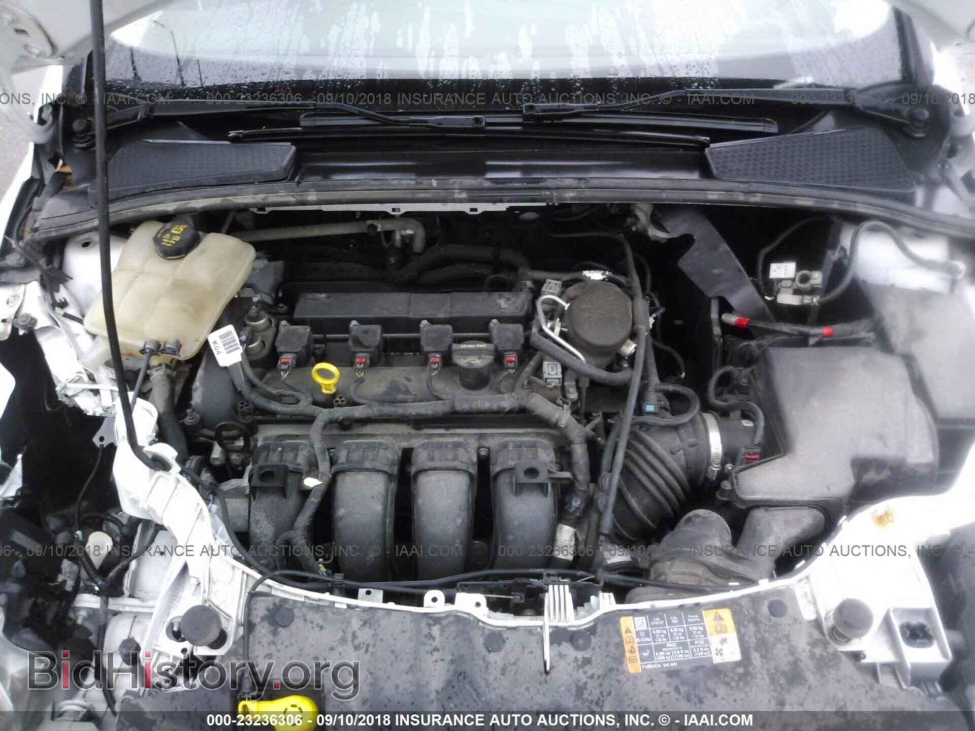 2014 Ford Focus - VIN: 1FADP3F23EL278152 - Photo 10