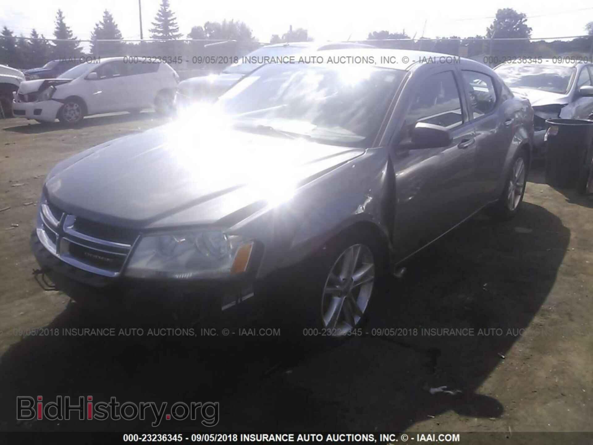 2012 Dodge Avenger - VIN: 1C3CDZAG0CN315295 - Фото 2