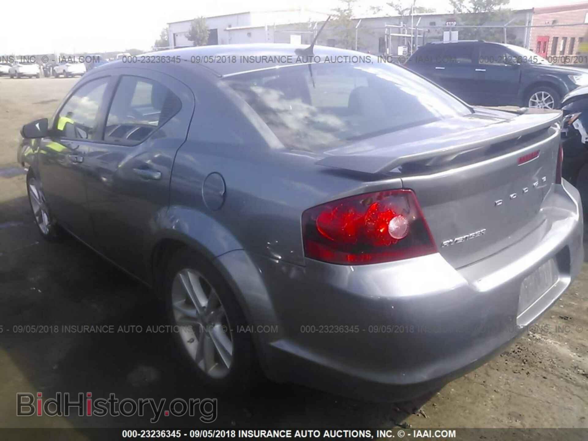 2012 Dodge Avenger - VIN: 1C3CDZAG0CN315295 - Фото 3