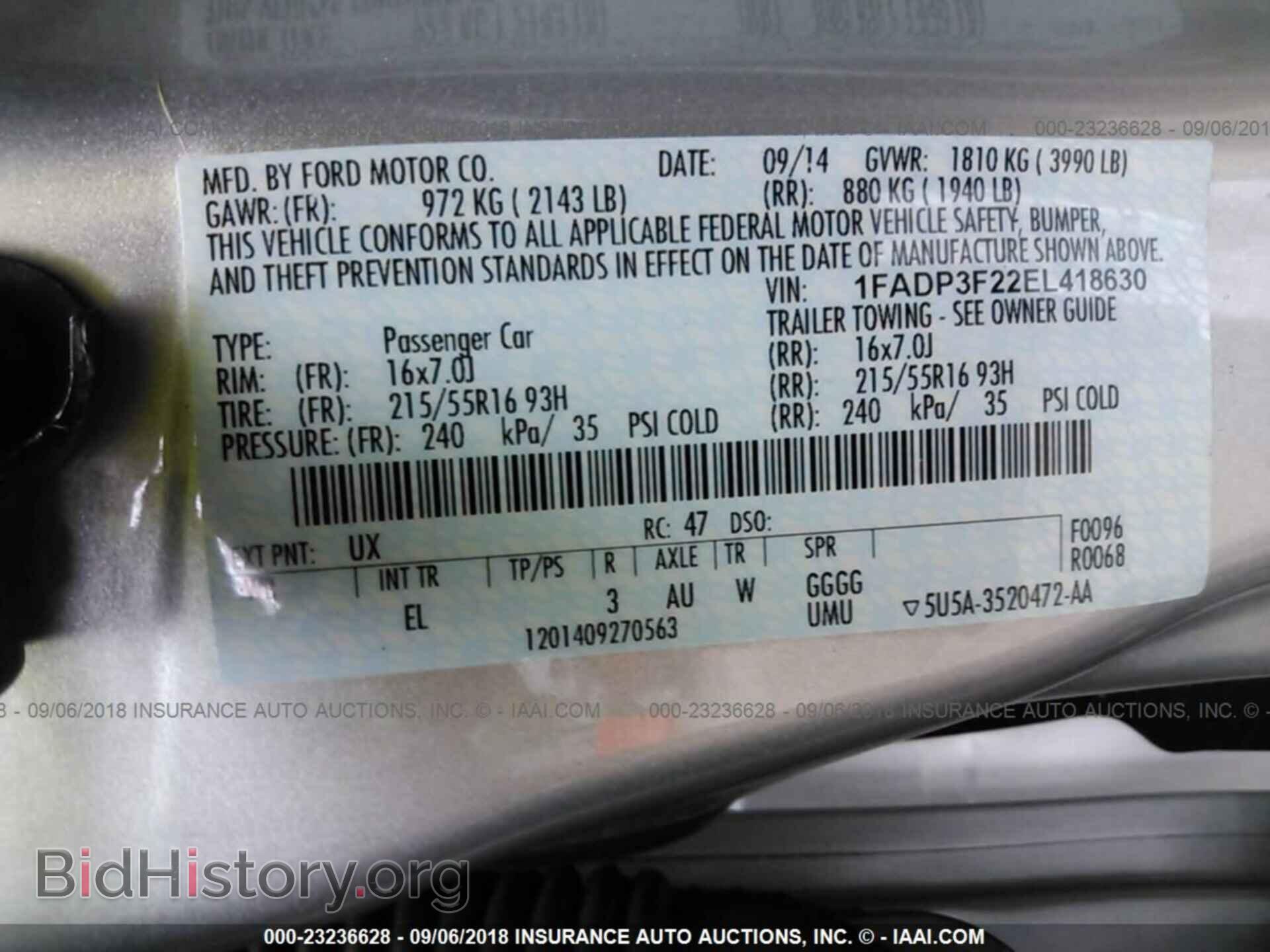 2014 Ford Focus - VIN: 1FADP3F22EL418630 - Photo 9