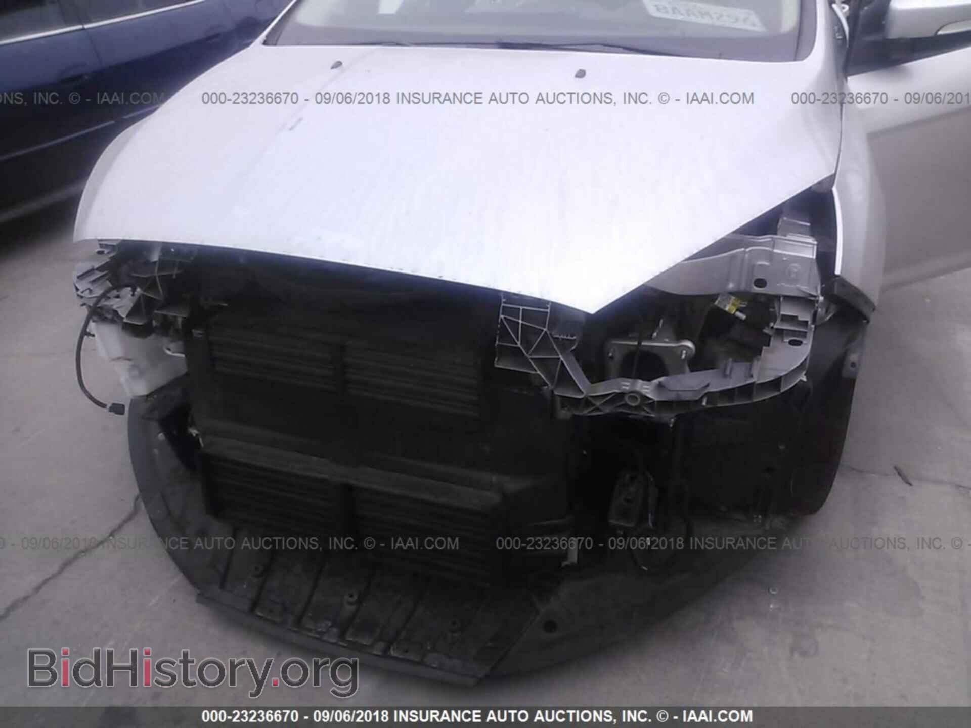 2015 Ford Focus - VIN: 1FADP3F24FL298976 - Photo 6
