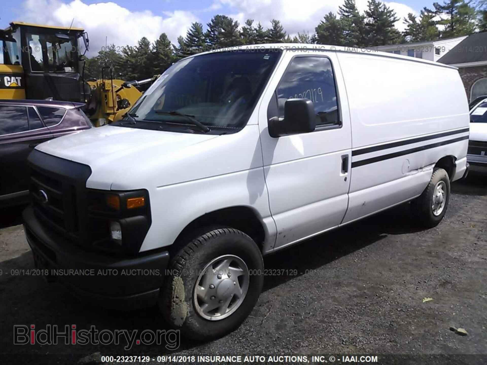 2014 Ford Econoline - VIN: 1FTNE2EW7EDA55092 - Photo 2