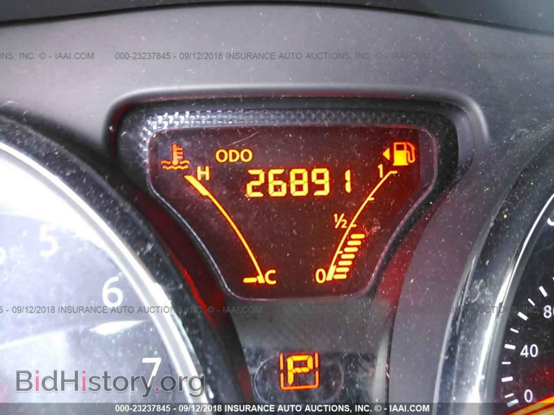 2014 Nissan Versa note - VIN: 3N1CE2CP9EL407542 - Фото 7