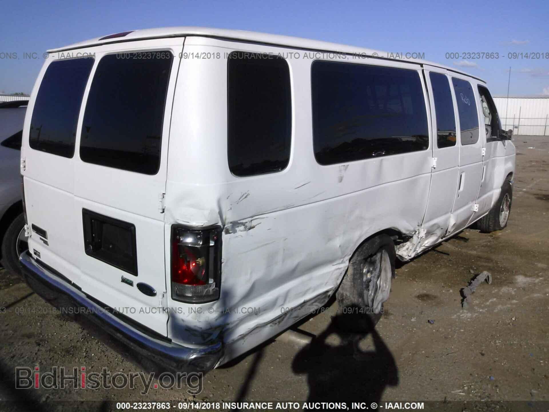 2012 Ford Econoline - VIN: 1FBSS3BL5CDA04249 - Photo 4