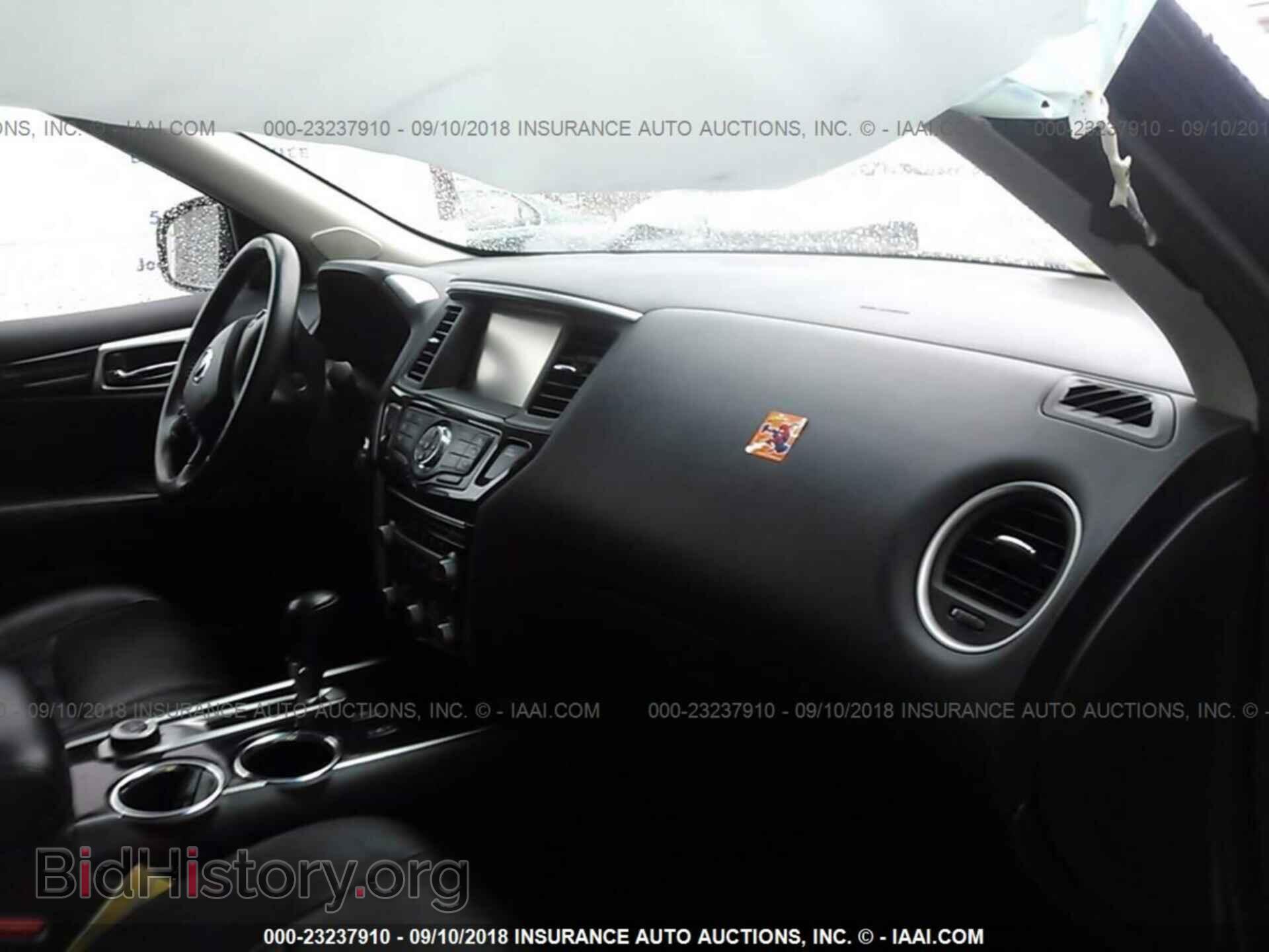2014 Nissan Pathfinder - VIN: 5N1AR2MM2EC671755 - Фото 5