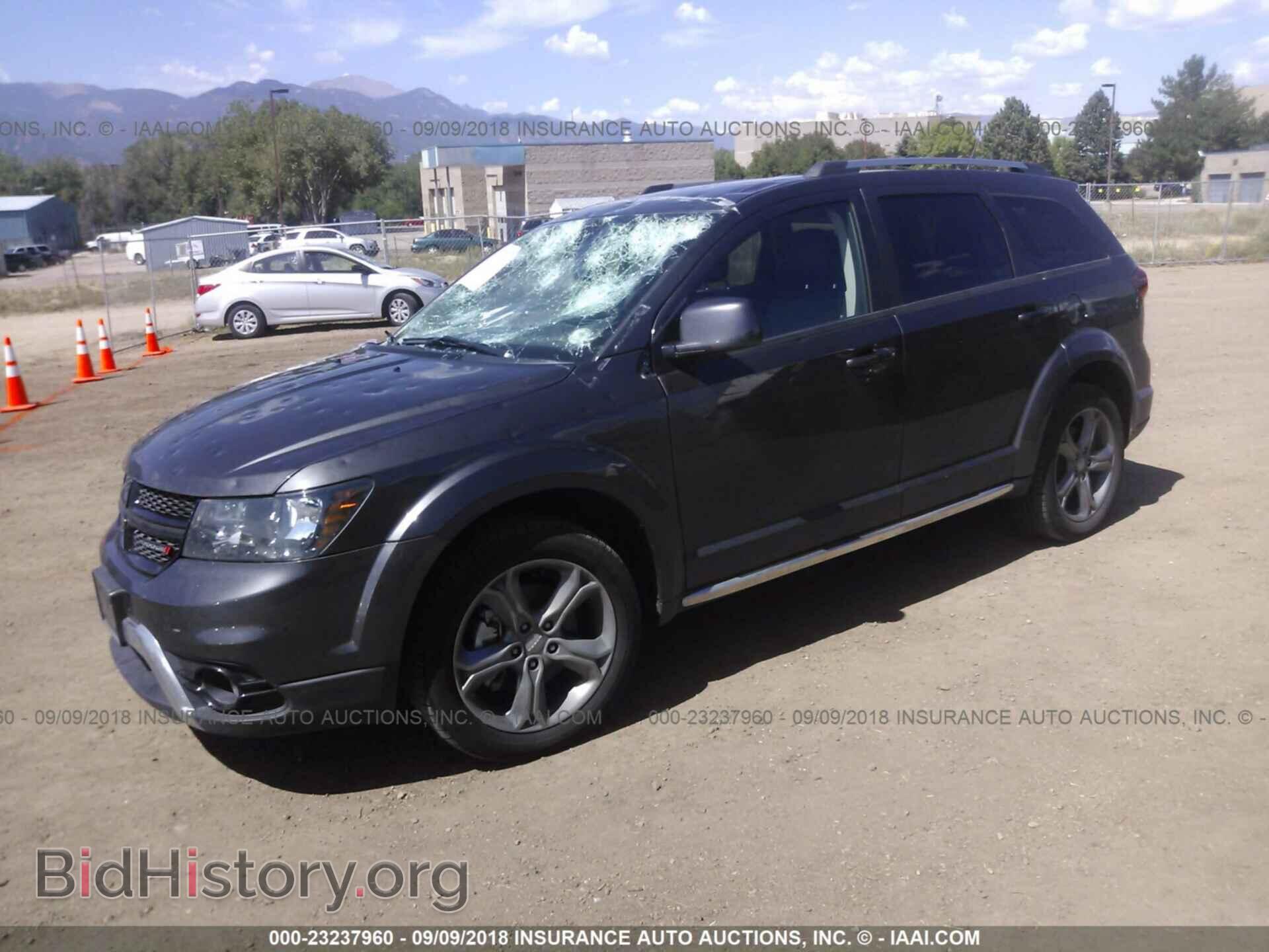 2017 Dodge Journey - VIN: 3C4PDDGG2HT708701 - Фото 2