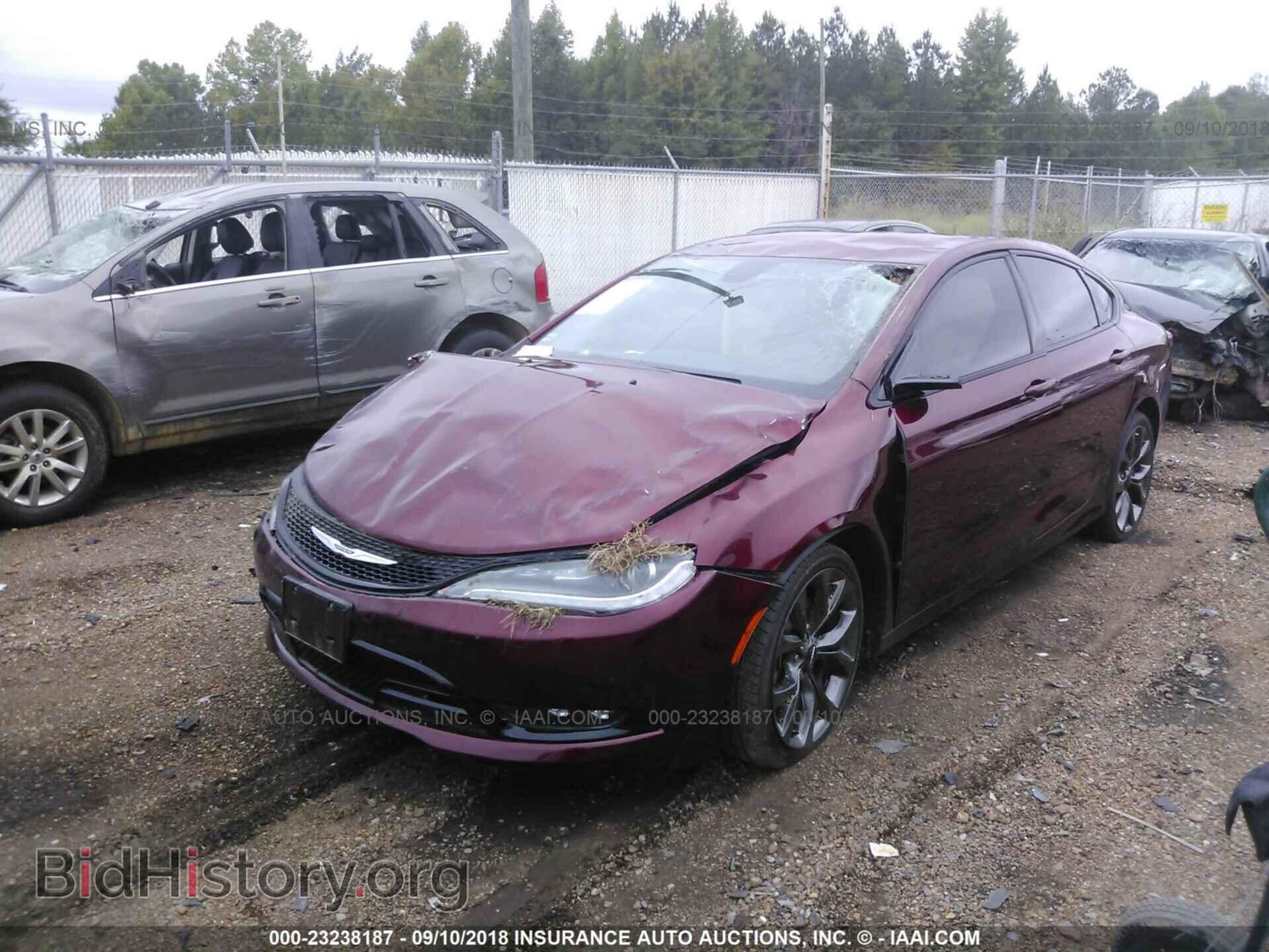 2015 Chrysler 200 - VIN: 1C3CCCBB5FN564778 - Photo 2