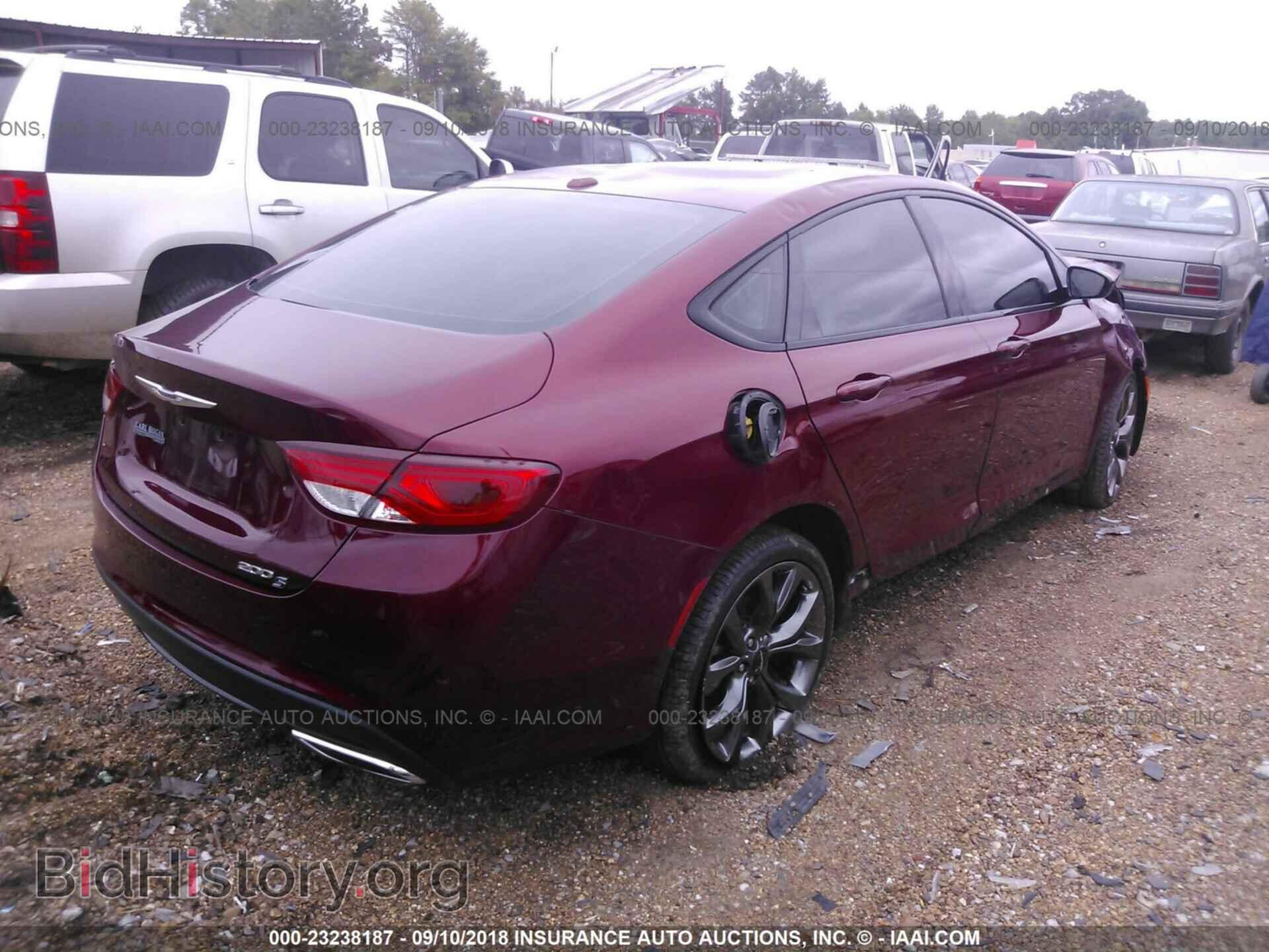 2015 Chrysler 200 - VIN: 1C3CCCBB5FN564778 - Photo 4