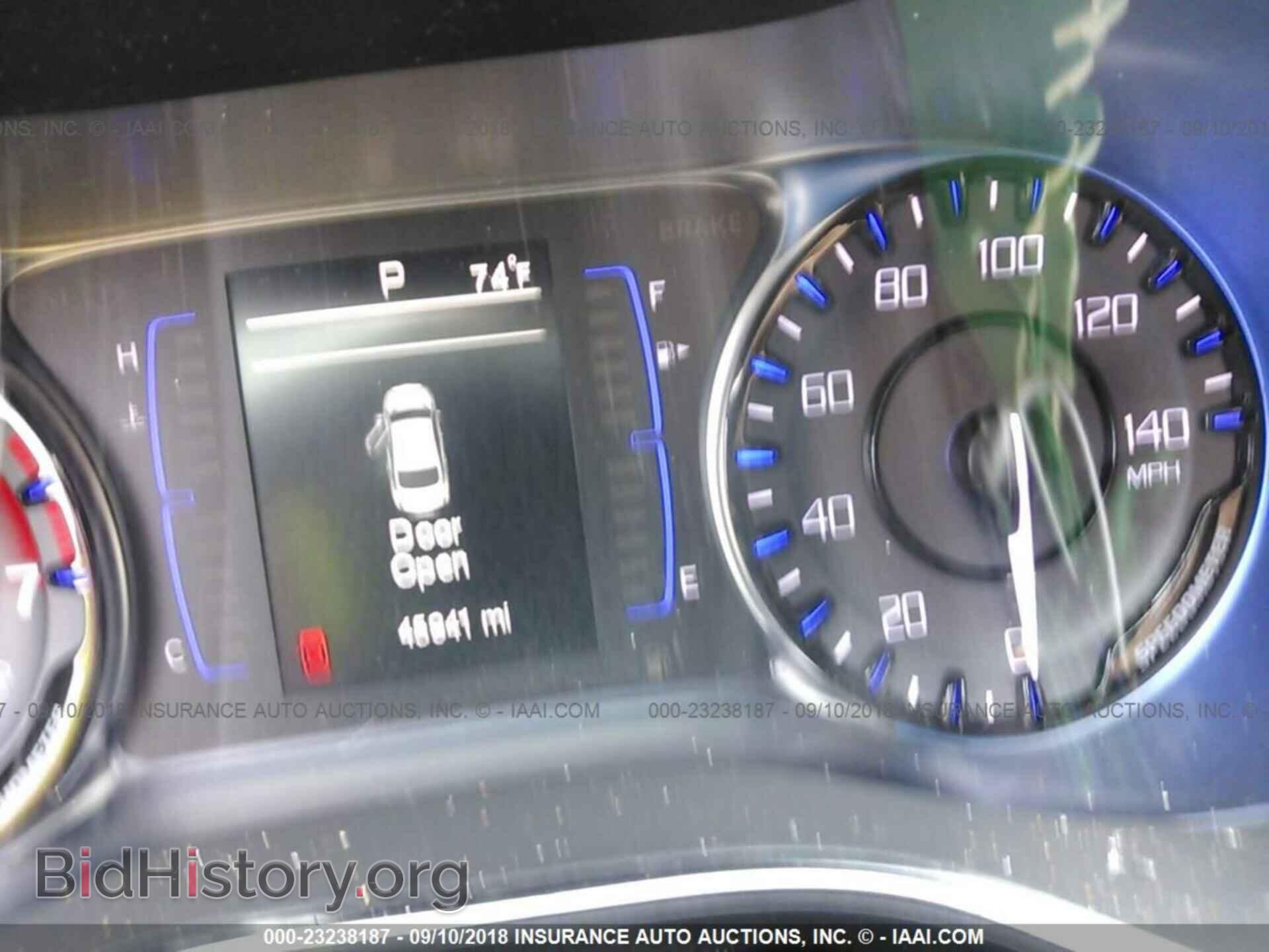 2015 Chrysler 200 - VIN: 1C3CCCBB5FN564778 - Photo 7