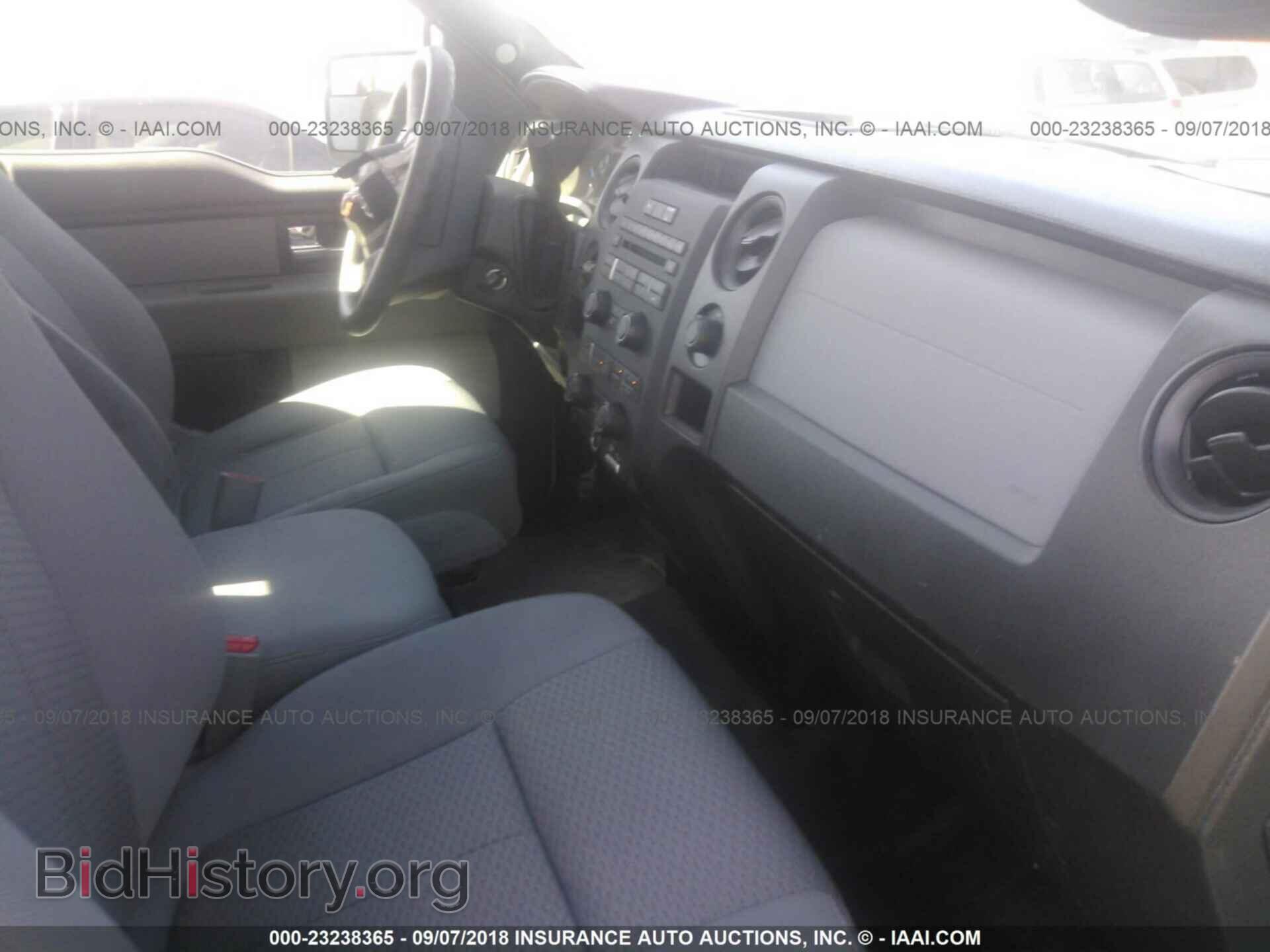2014 Ford F150 - VIN: 1FTMF1CM1EKD06754 - Фото 5