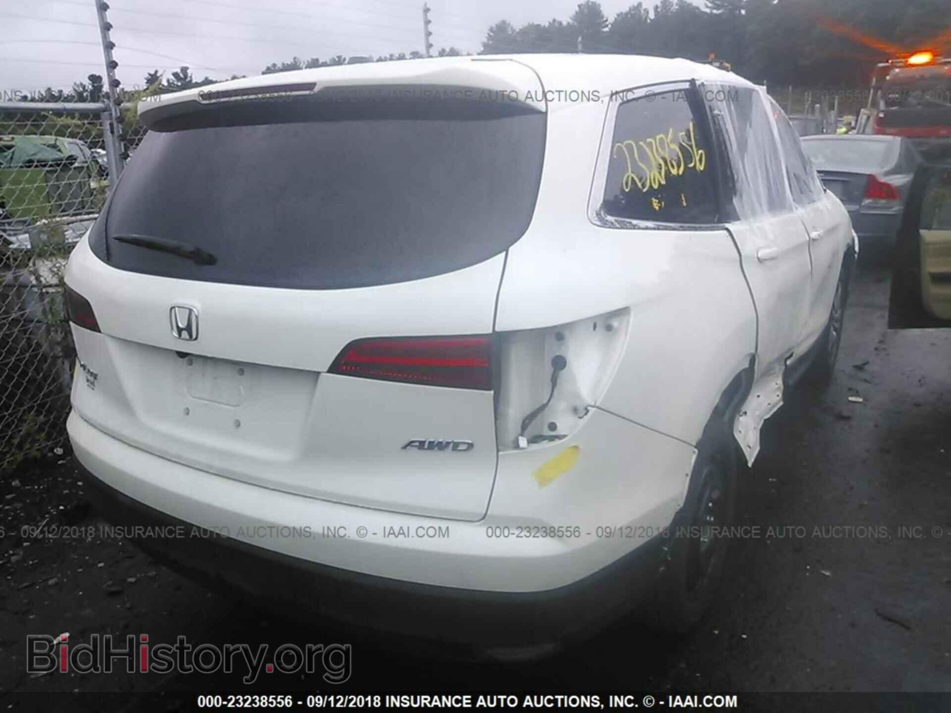 2017 Honda Pilot - VIN: 5FNYF6H55HB055383 - Photo 4