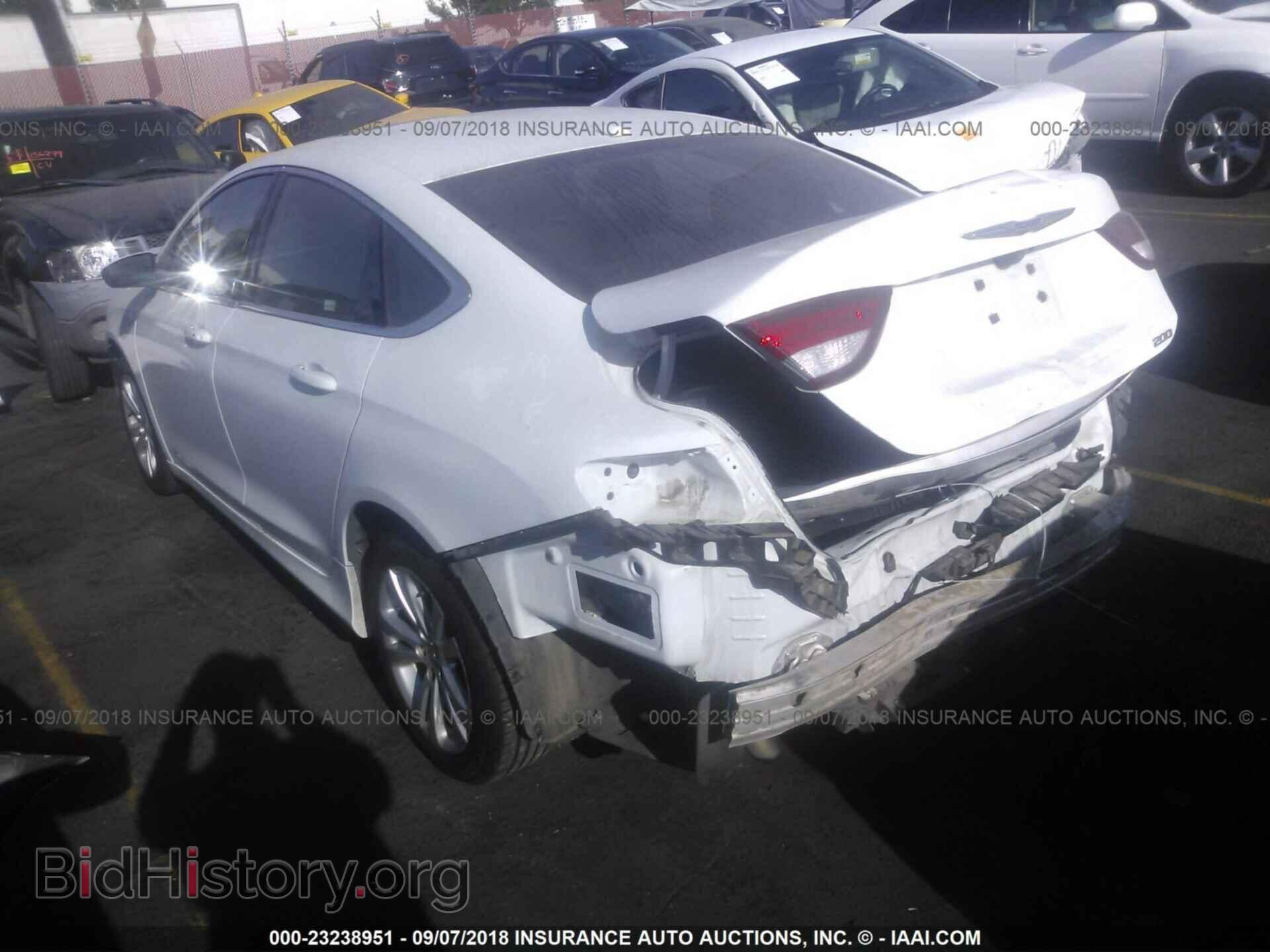 2015 Chrysler 200 - VIN: 1C3CCCAB9FN742290 - Фото 3
