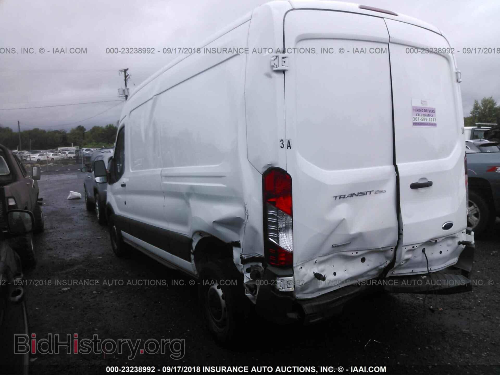 2017 Ford Transit - VIN: 1FTYR2CG4HKA74924 - Фото 3