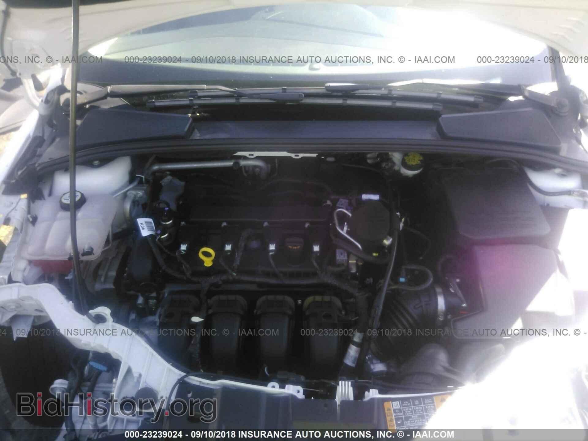 2015 Ford Focus - VIN: 1FADP3J24FL375224 - Photo 10