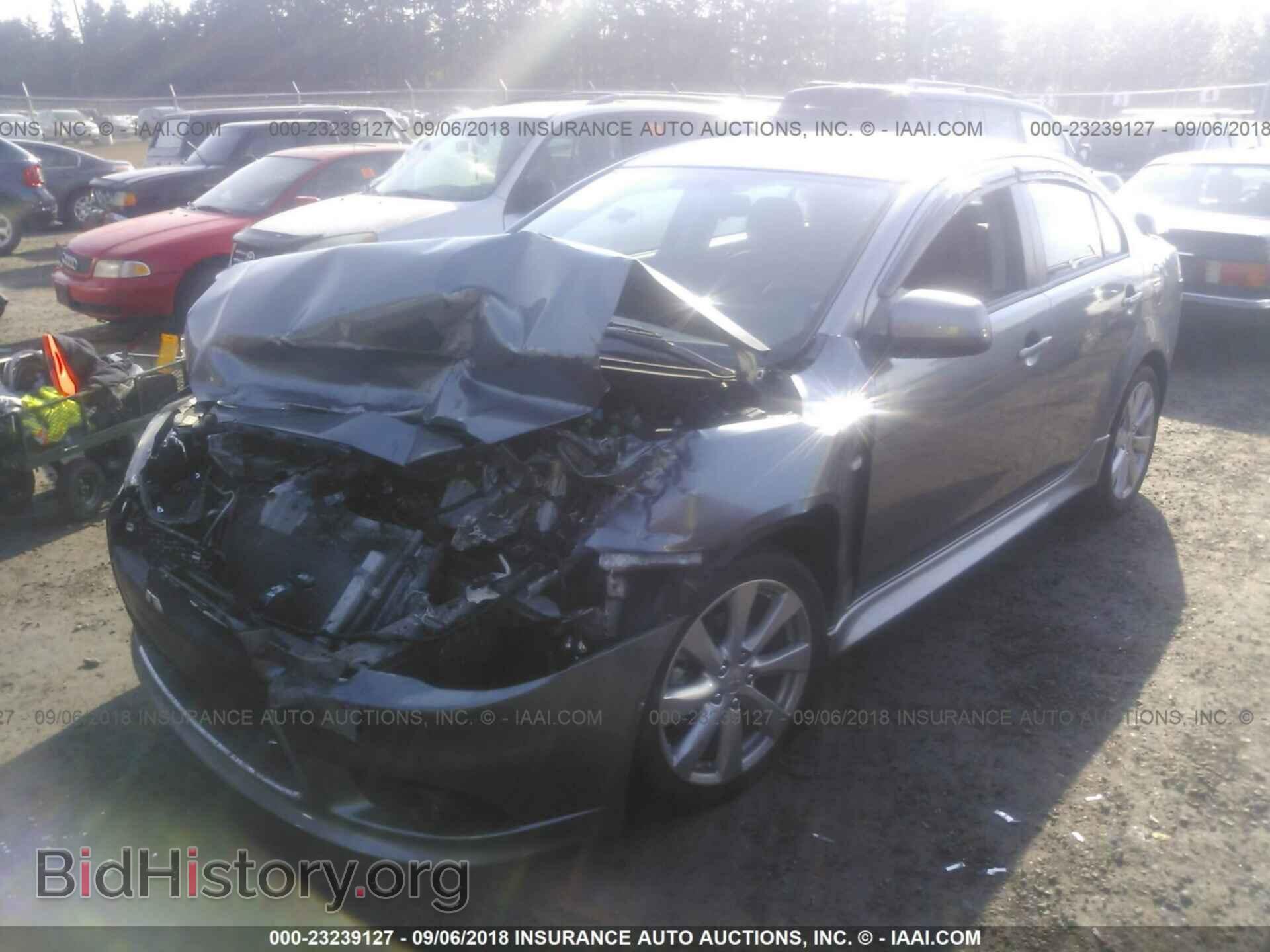 2014 Mitsubishi Lancer - VIN: JA32U8FW8EU006117 - Фото 2