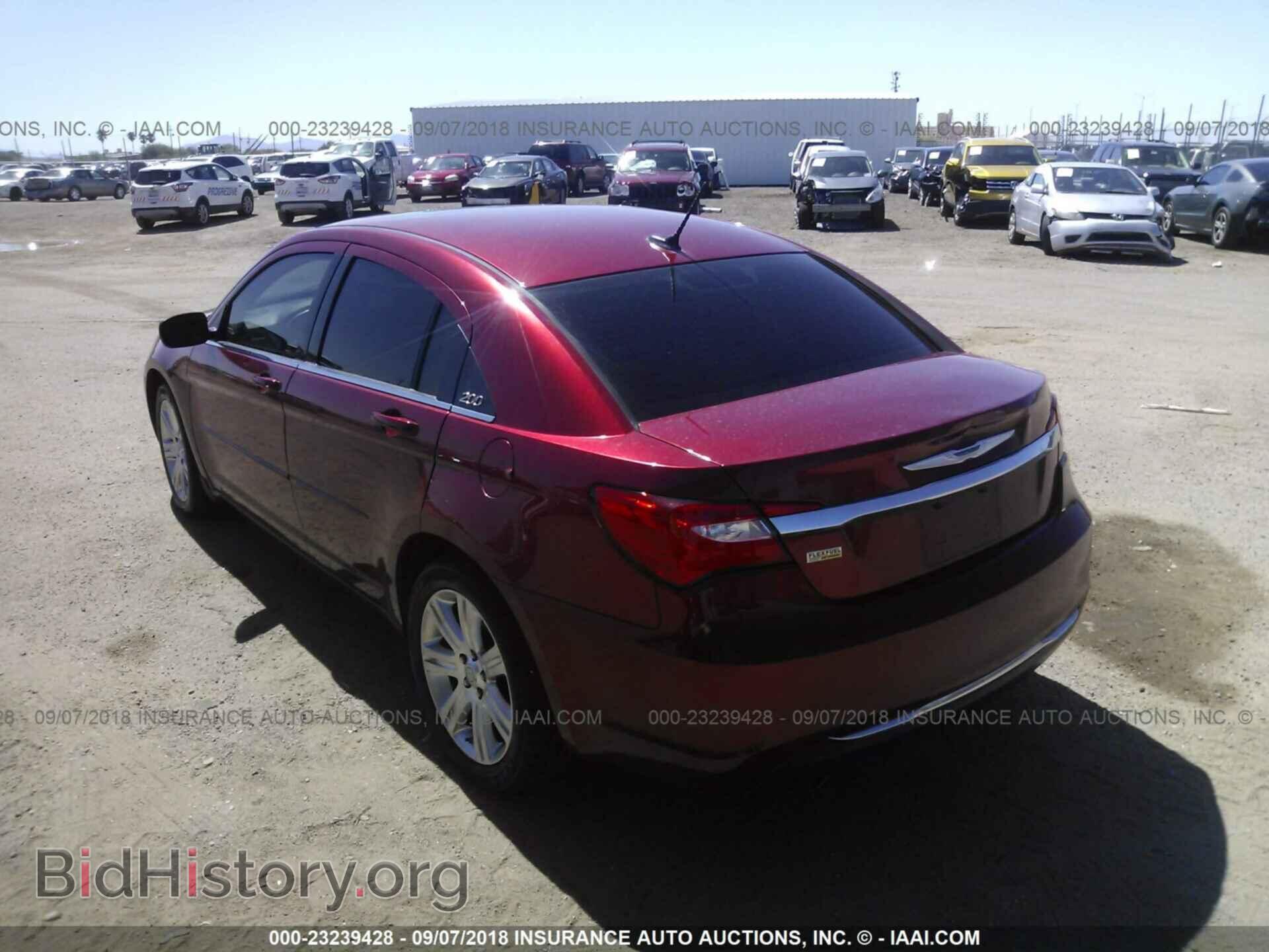 2012 Chrysler 200 - VIN: 1C3CCBBG8CN228432 - Фото 3