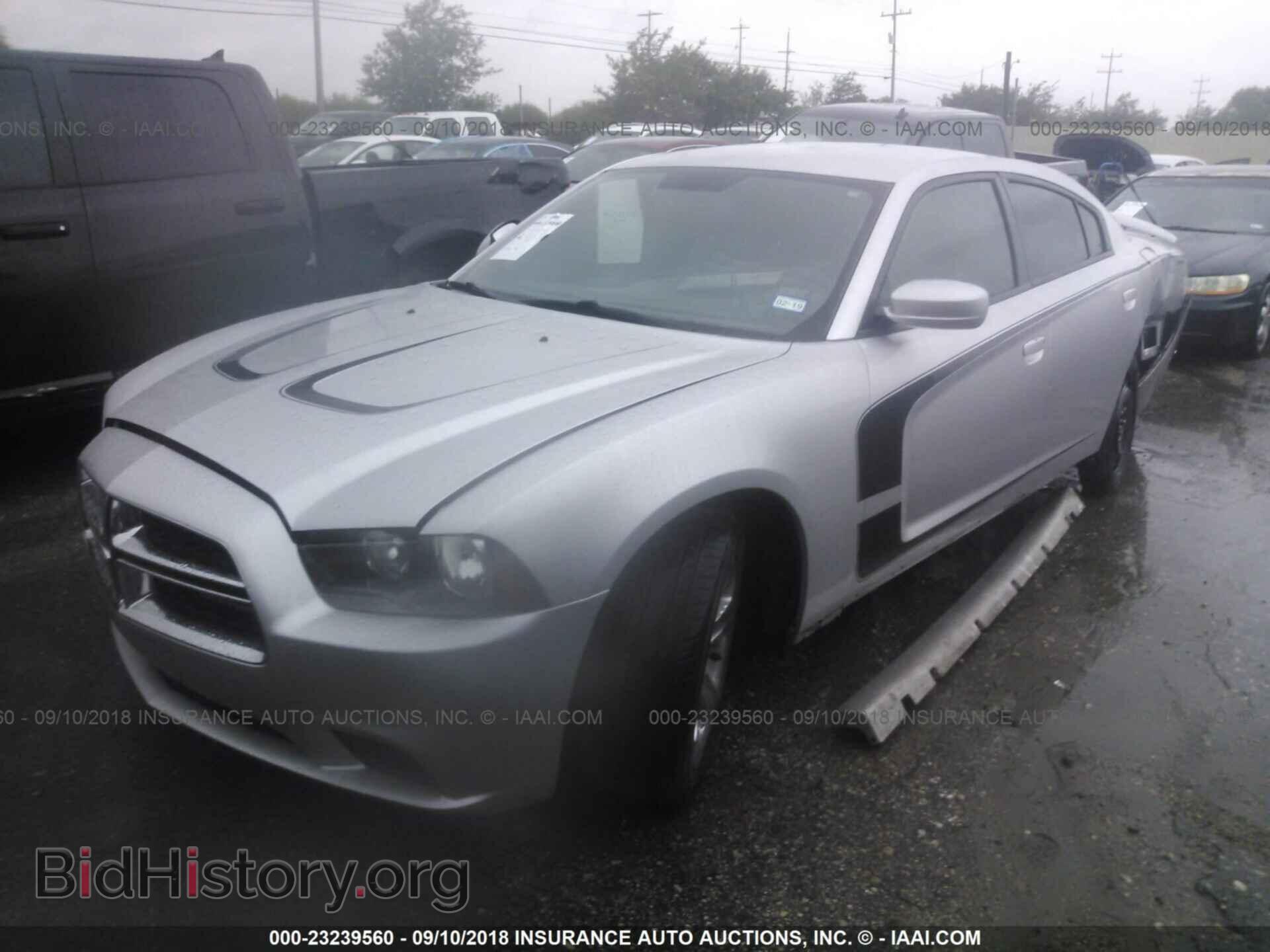 2012 Dodge Charger - VIN: 2C3CDXBG1CH213421 - Фото 2