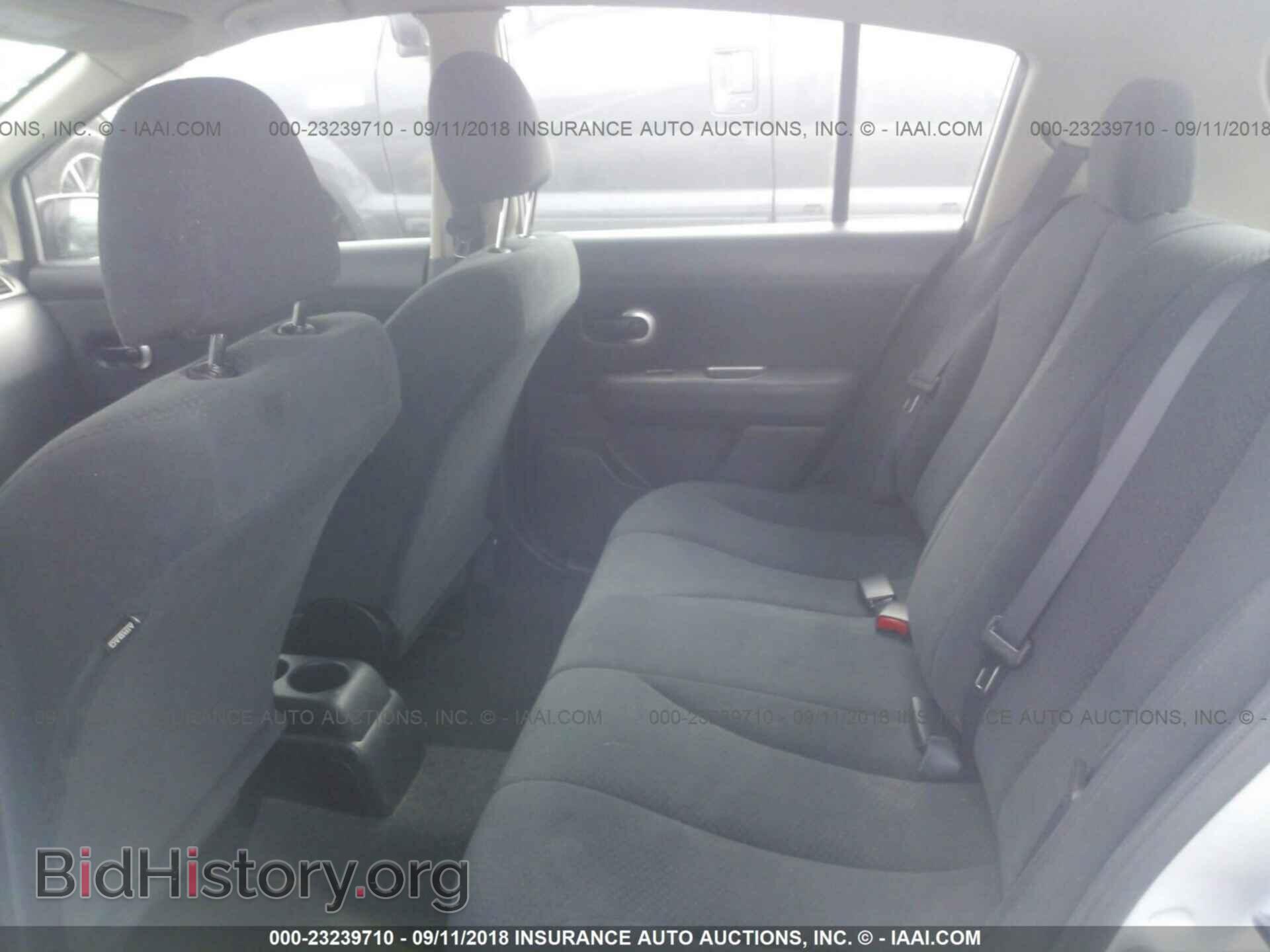 2011 Nissan Versa - VIN: 3N1BC1CP3BL402330 - Фото 8