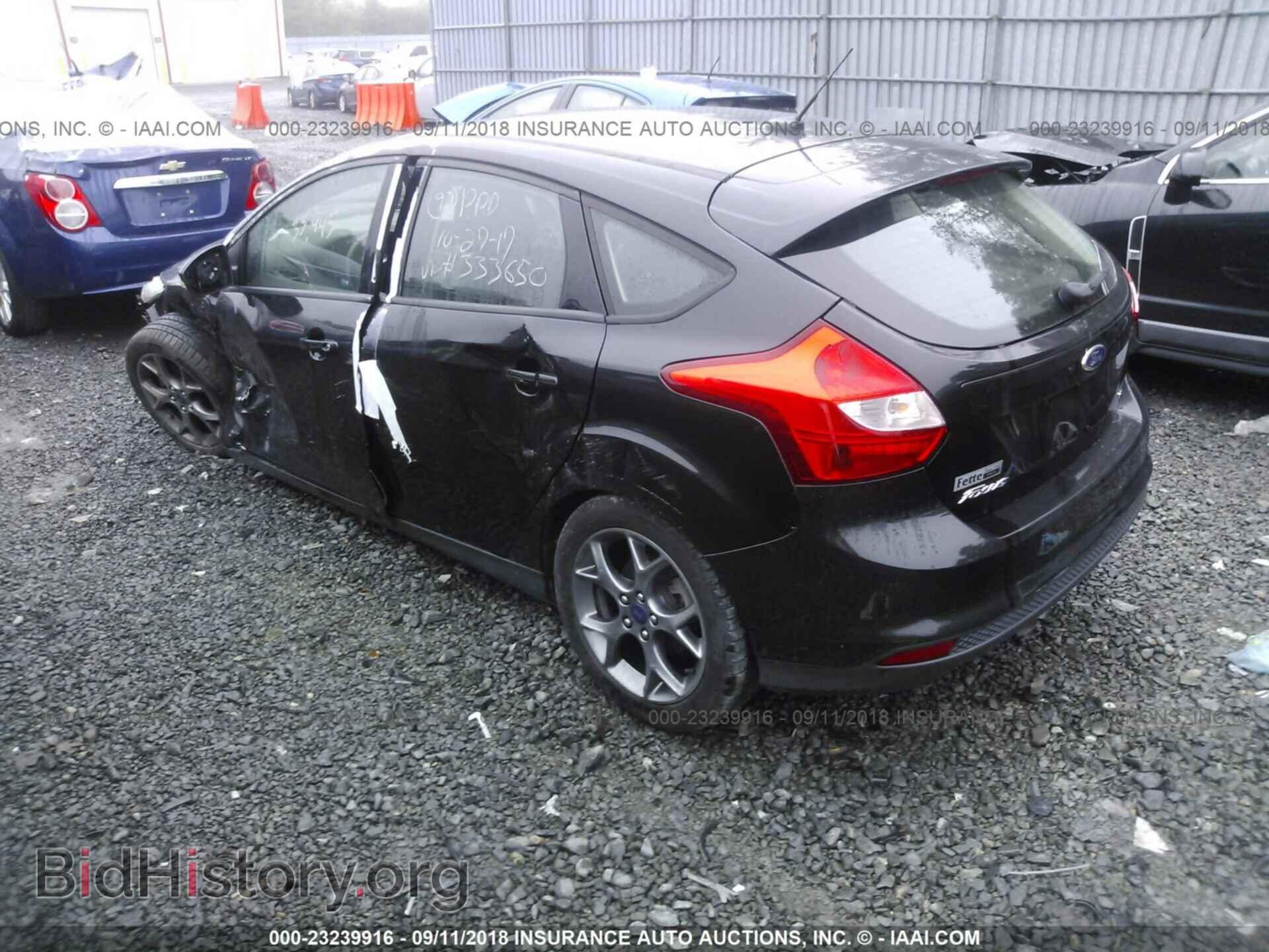 2014 Ford Focus - VIN: 1FADP3K22EL333650 - Фото 3