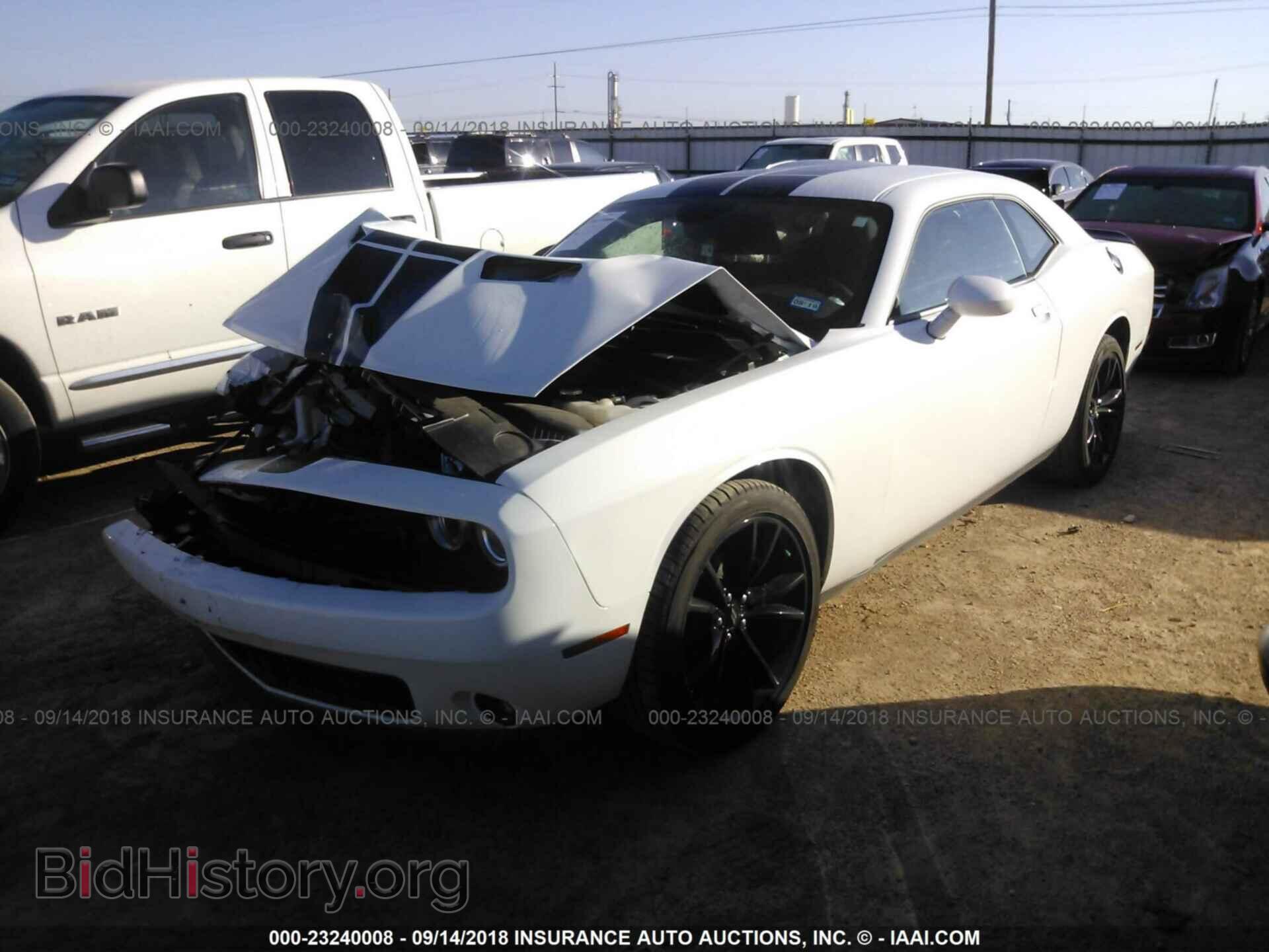 2017 Dodge Challenger - VIN: 2C3CDZAG4HH600047 - Photo 2