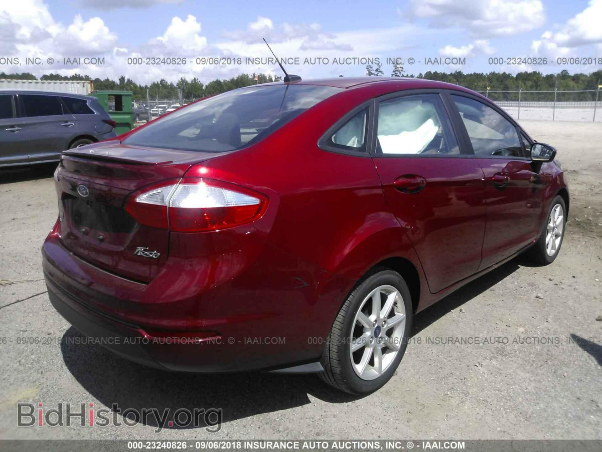 2017 Ford Fiesta - VIN: 3FADP4BJ4HM161511 - Фото 4