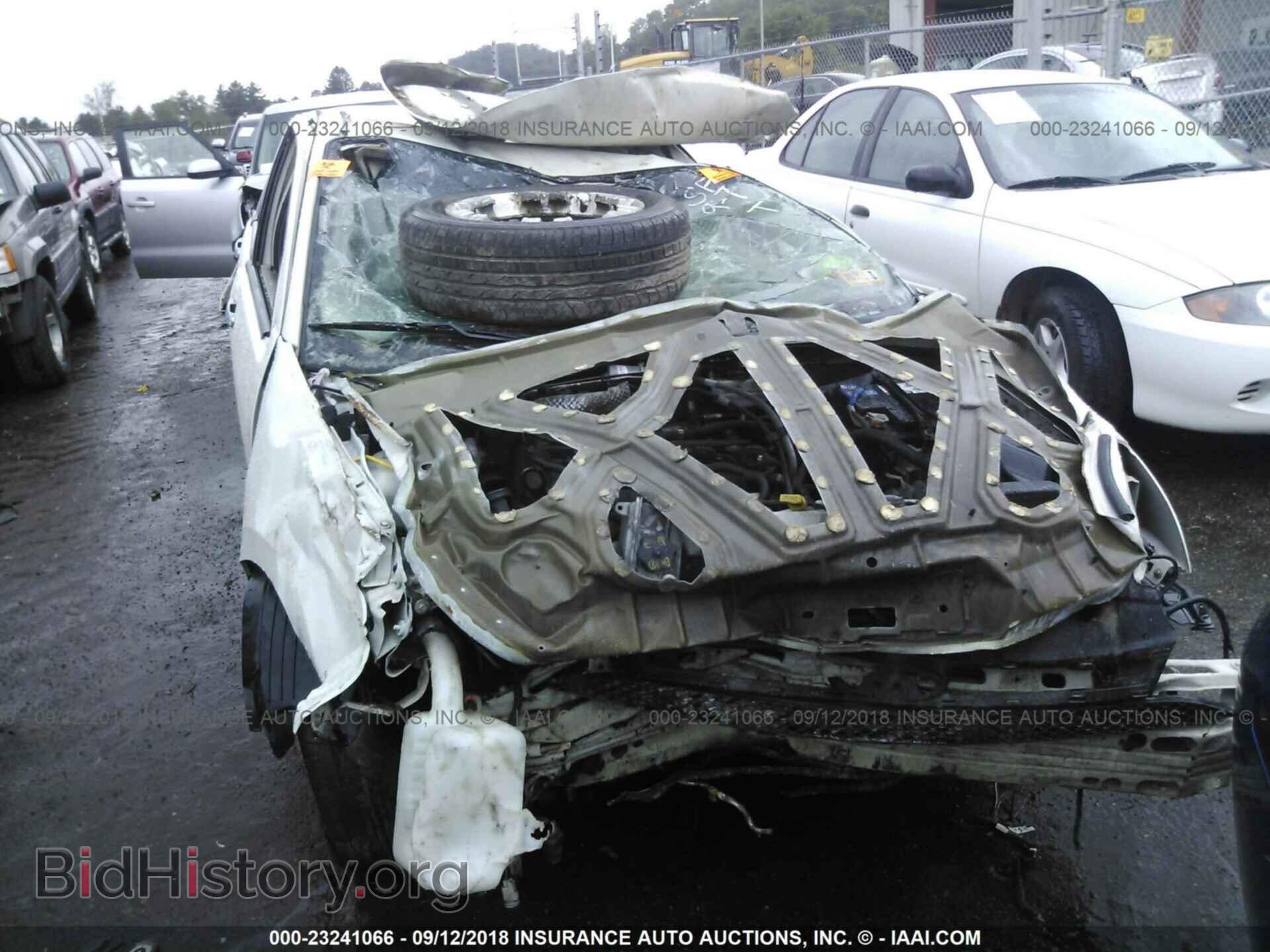 2011 Ford Focus - VIN: 1FAHP3HN7BW182625 - Фото 6