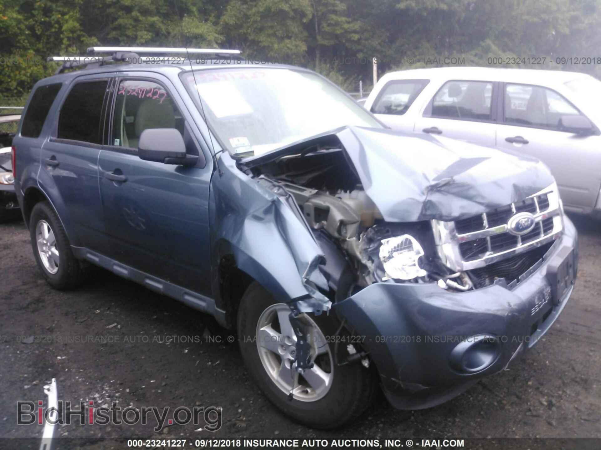 Photo 1FMCU0D74CKA86989 - Ford Escape 2012
