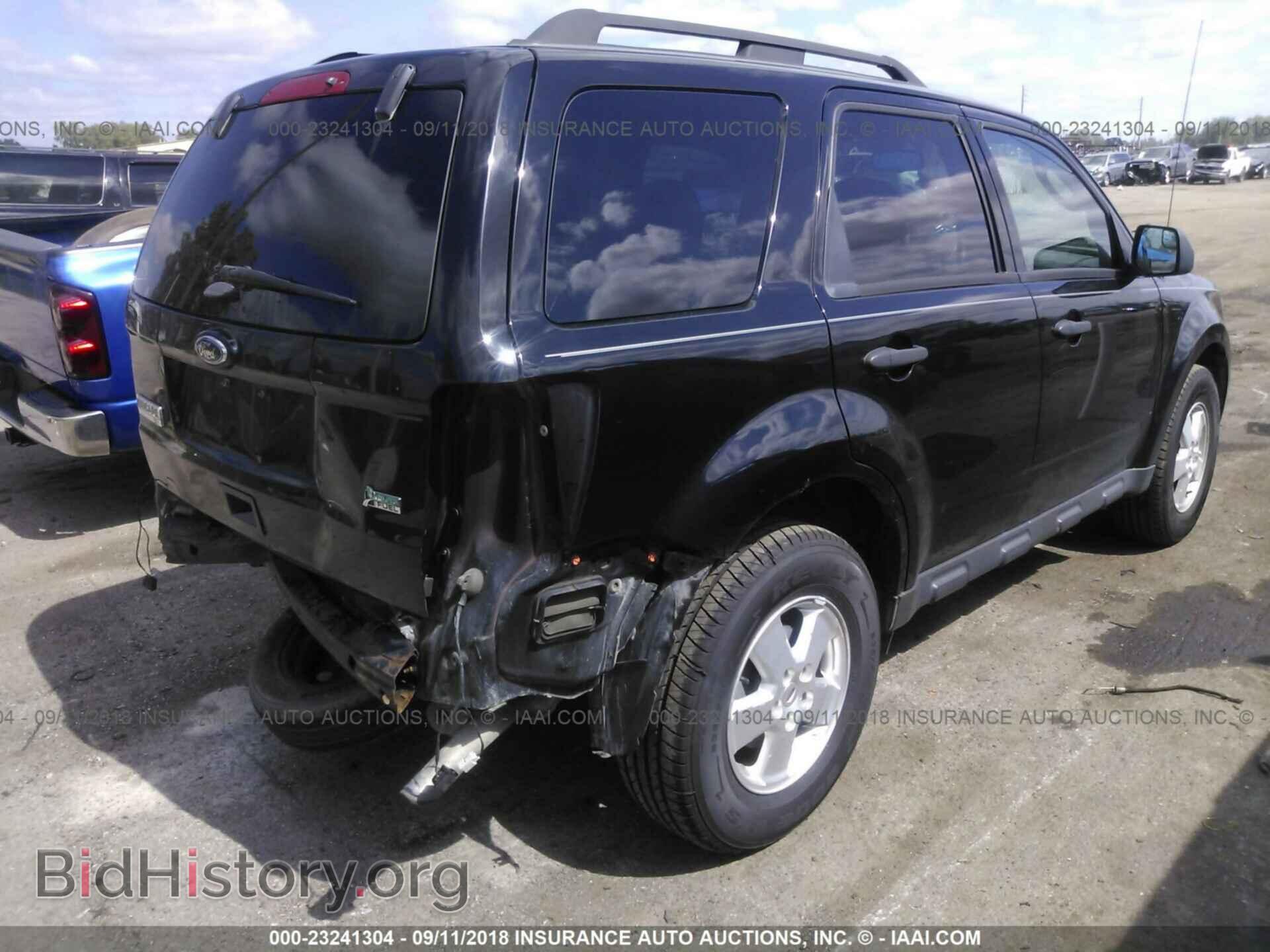 2012 Ford Escape - VIN: 1FMCU0DG2CKA43235 - Photo 4