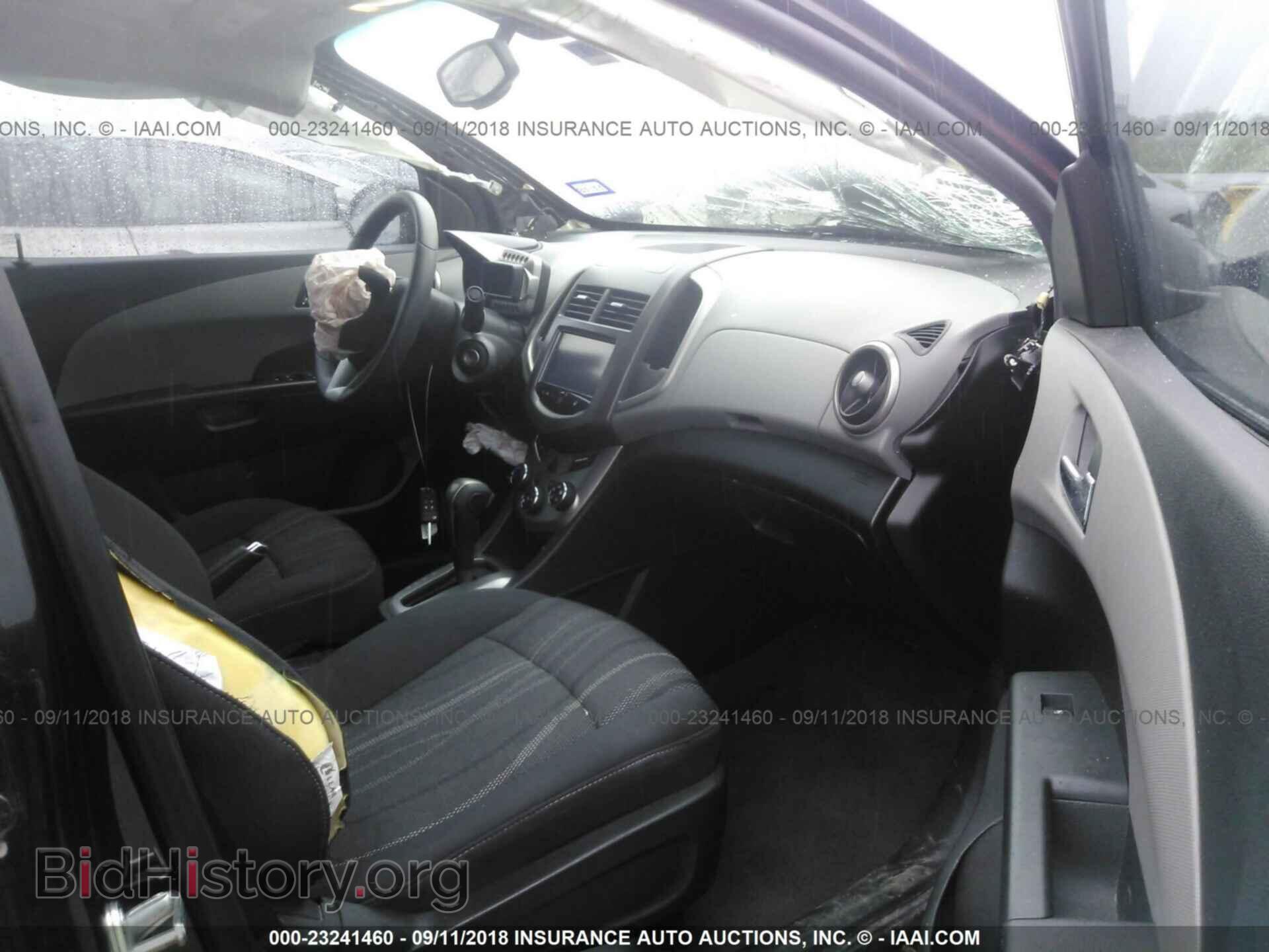 2015 Chevrolet Sonic - VIN: 1G1JC5SH0F4130446 - Фото 5