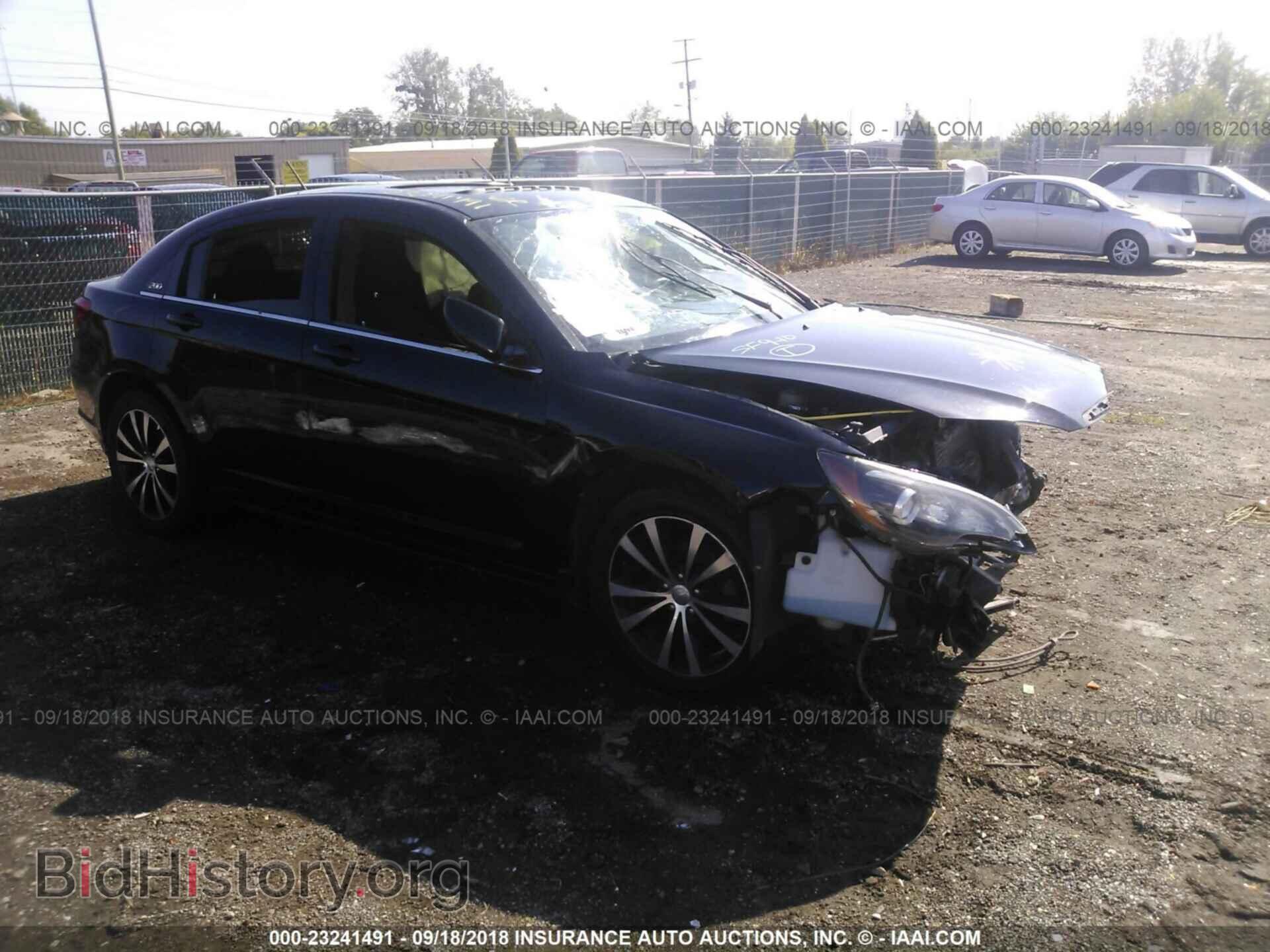Photo 1C3CCBBG2DN716941 - Chrysler 200 2013