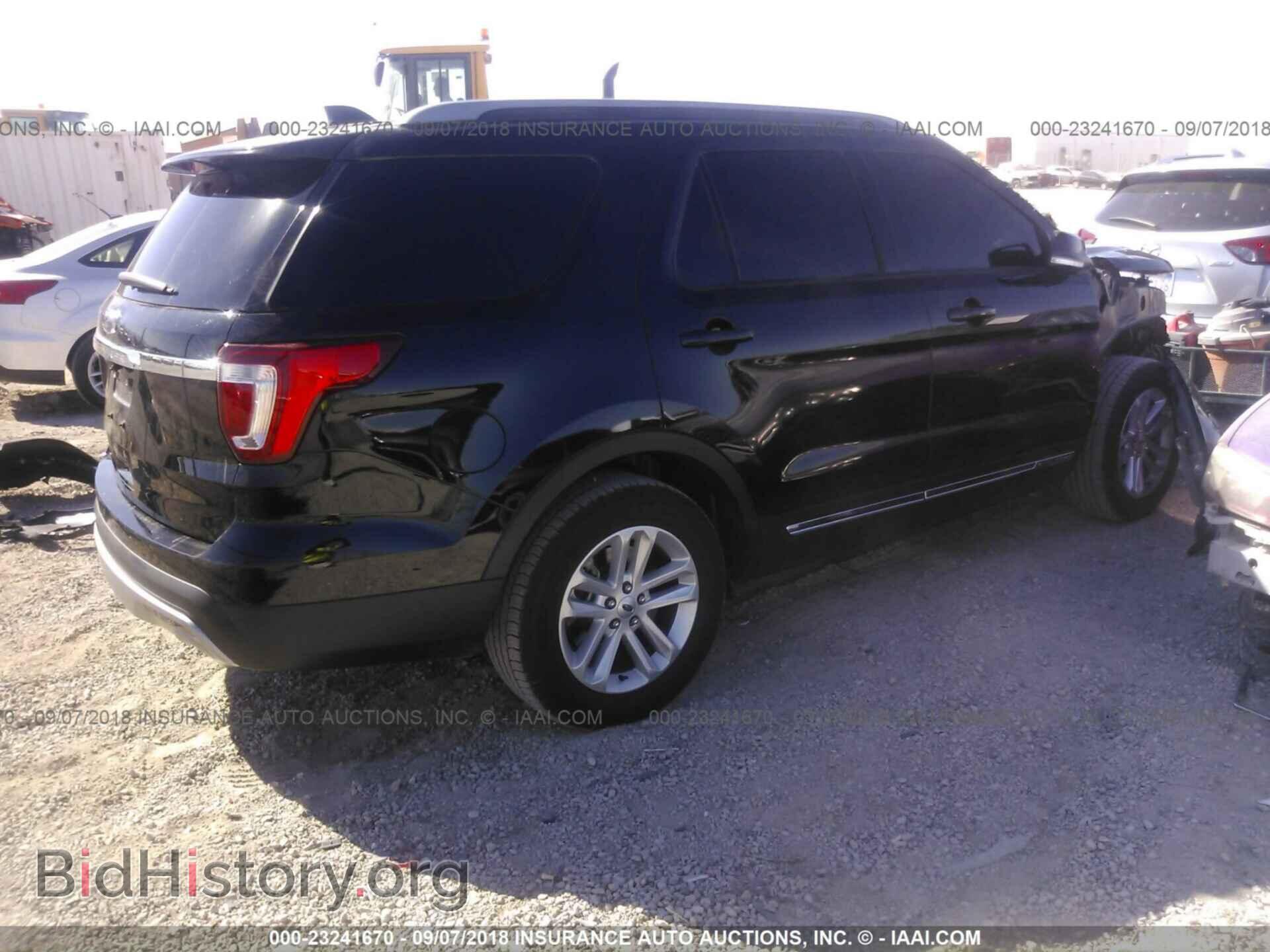2017 Ford Explorer - VIN: 1FM5K7D85HGD55334 - Photo 4
