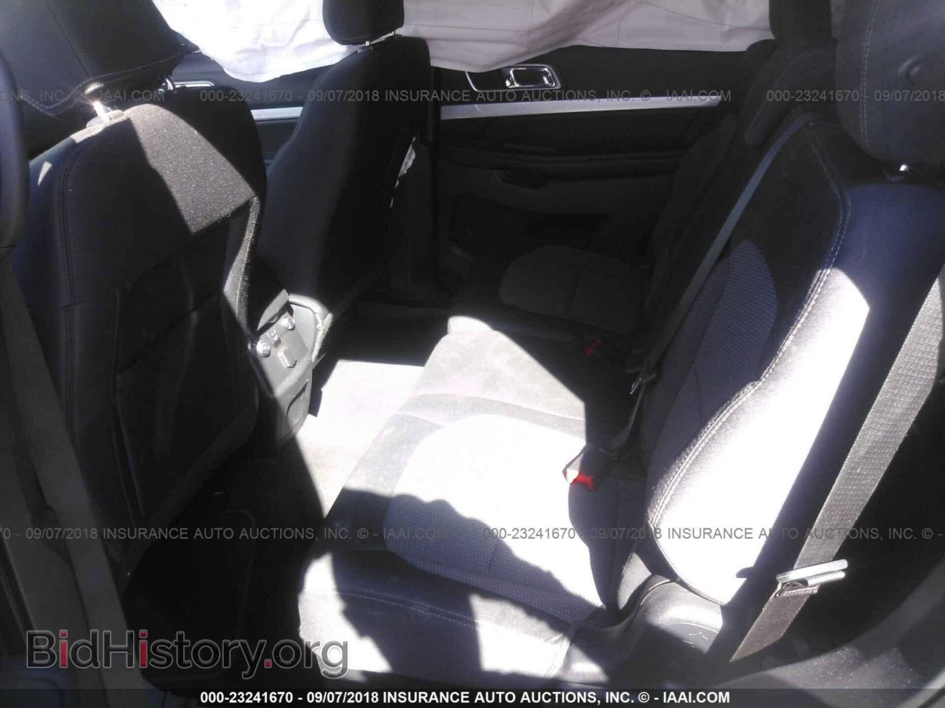 2017 Ford Explorer - VIN: 1FM5K7D85HGD55334 - Photo 8