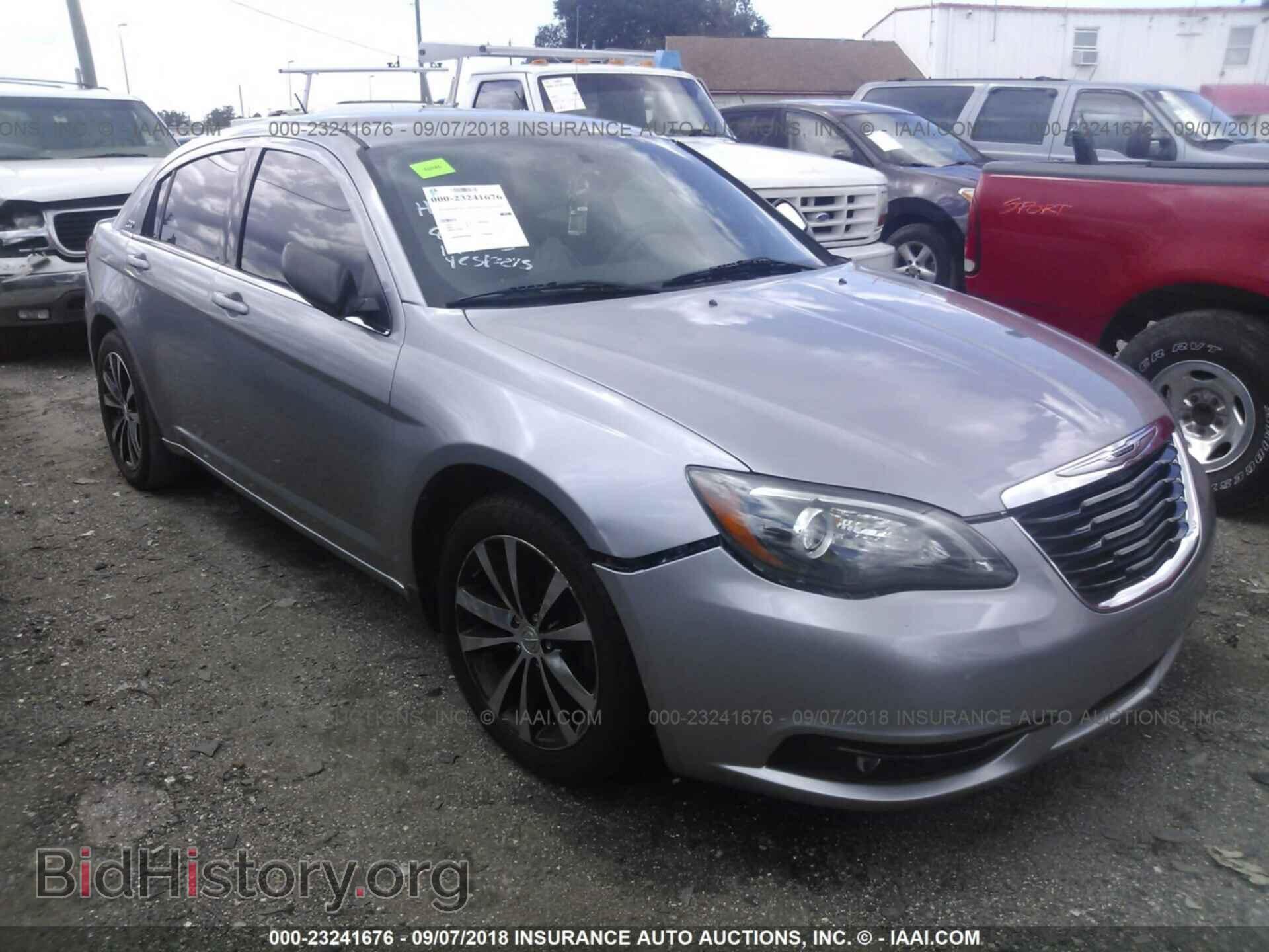 Фотография 1C3CCBBB6DN595738 - CHRYSLER 200 2013
