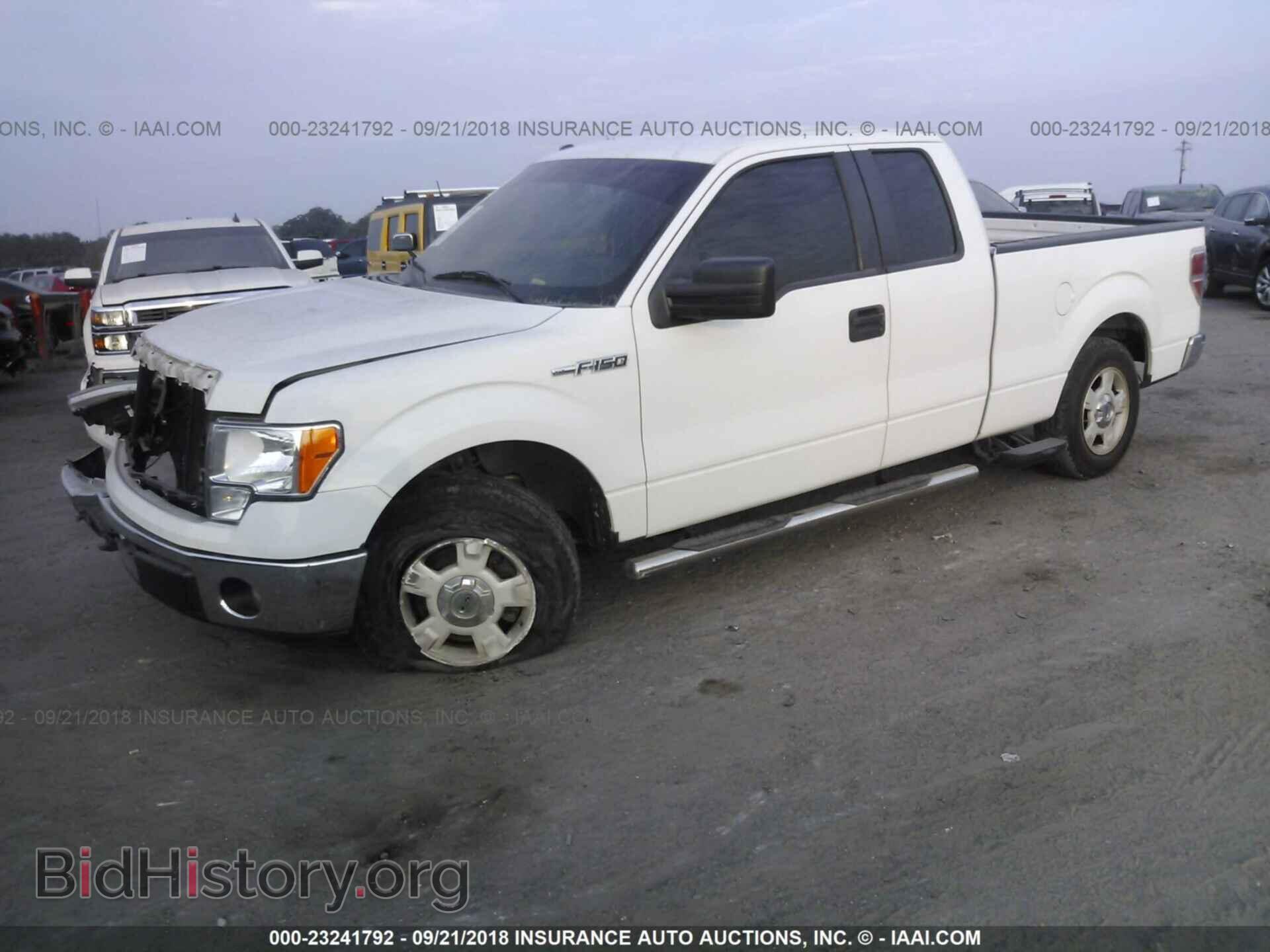 2012 Ford F150 - VIN: 1FTFX1CF5CFD04115 - Photo 2