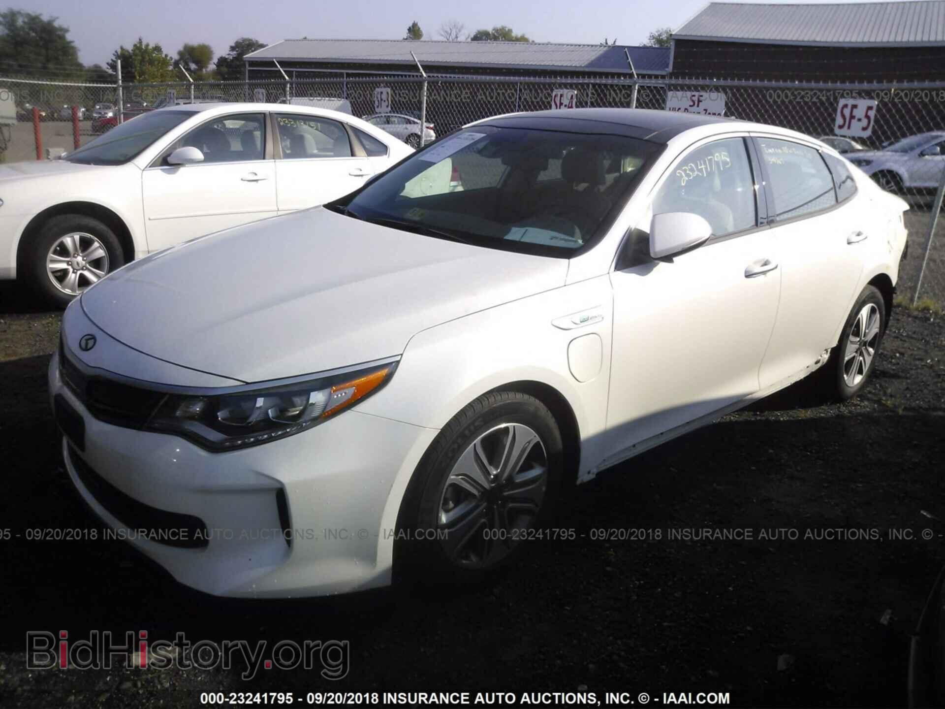 2017 Kia Optima - VIN: KNAGV4LD8H5014052 - Фото 2