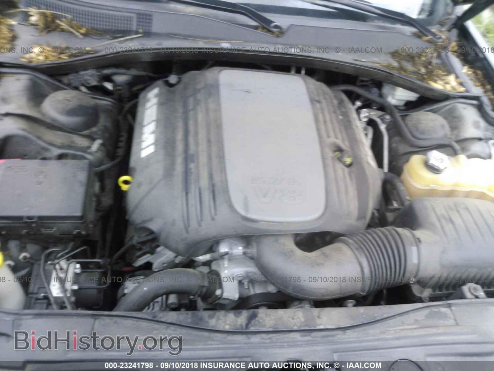 2013 Chrysler 300c - VIN: 2C3CCADT5DH687559 - Фото 10