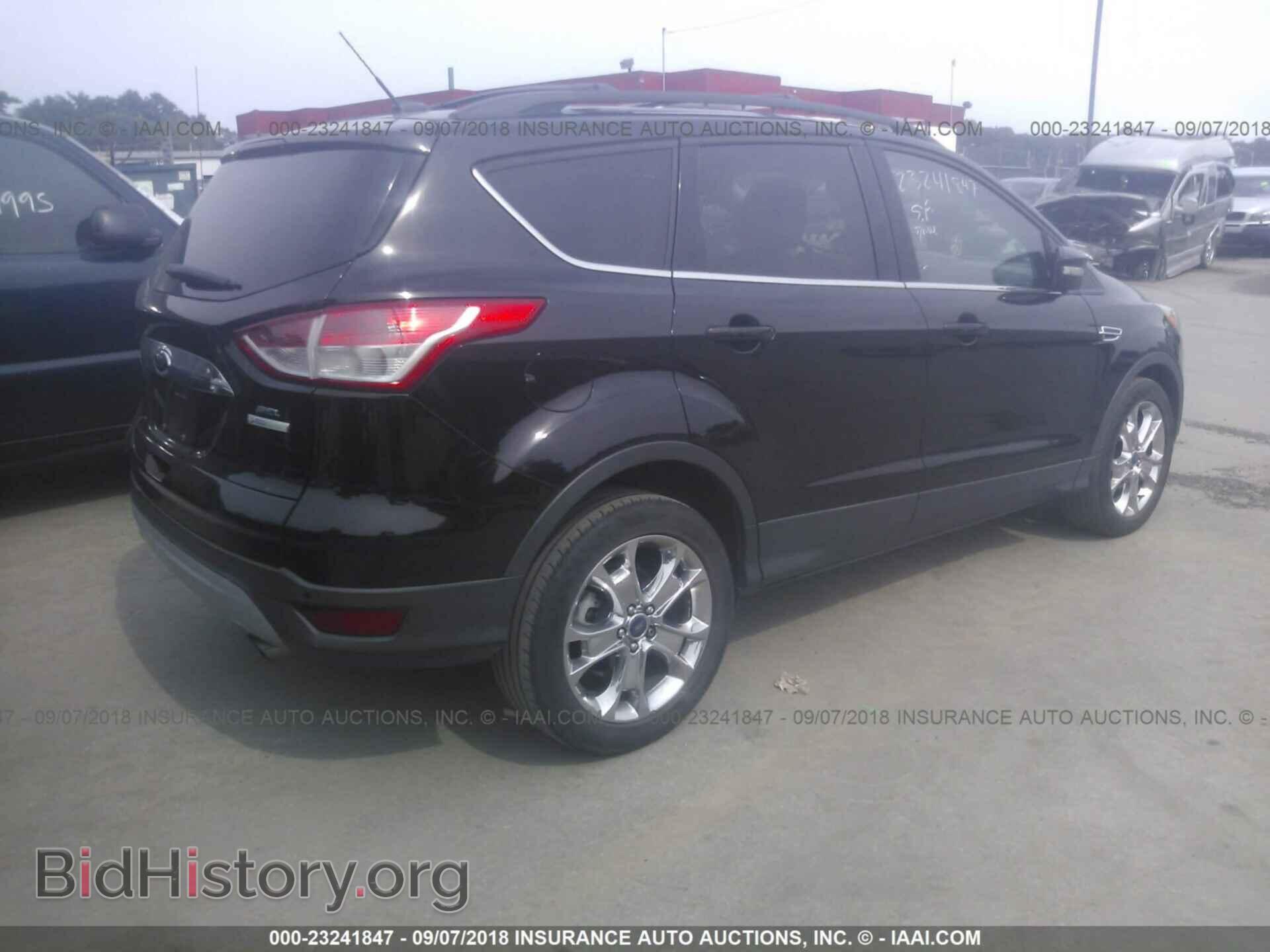 2013 Ford Escape - VIN: 1FMCU0HX7DUD63411 - Photo 4