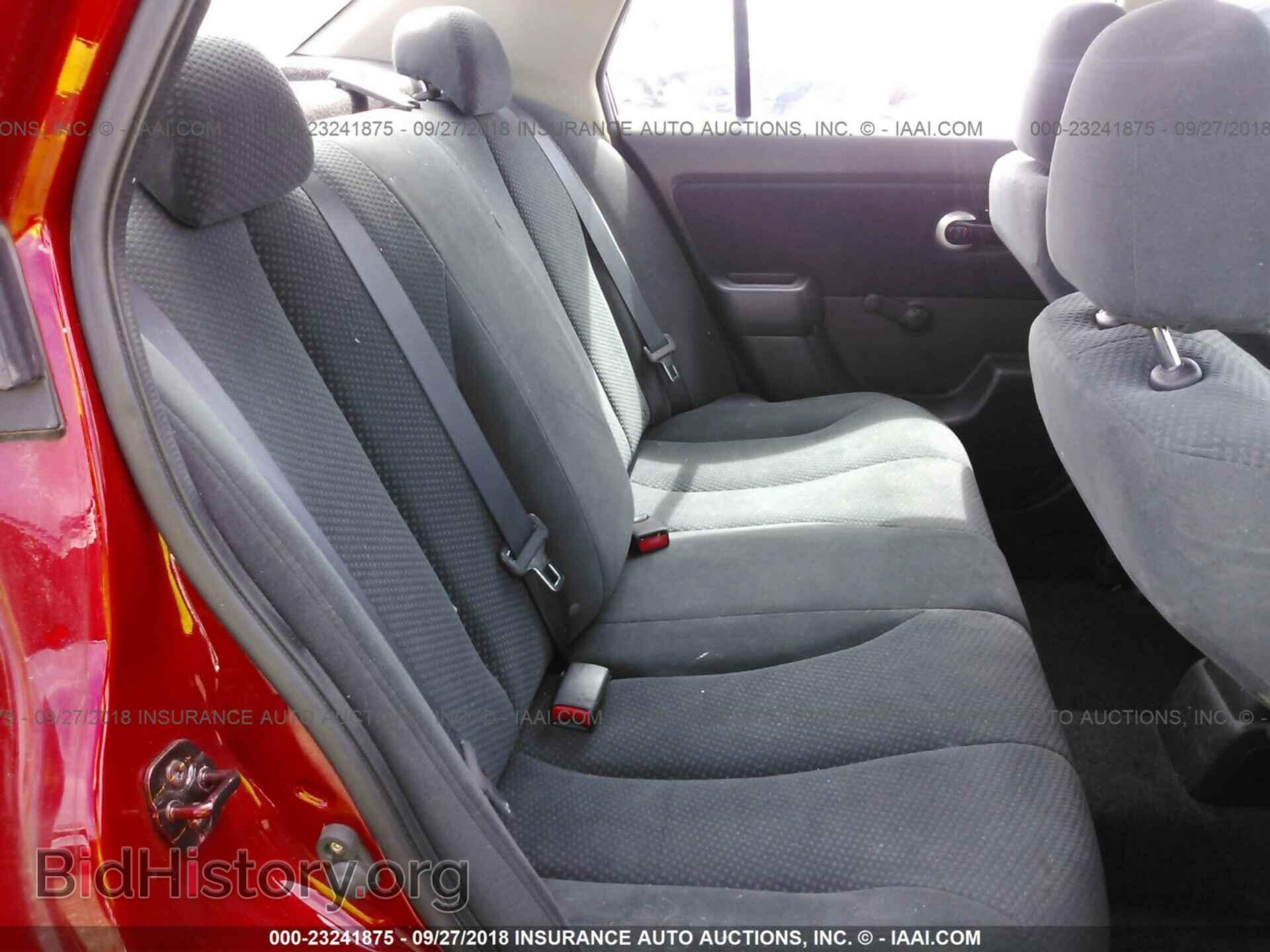 2011 Nissan Versa - VIN: 3N1BC1AP1BL376927 - Photo 8