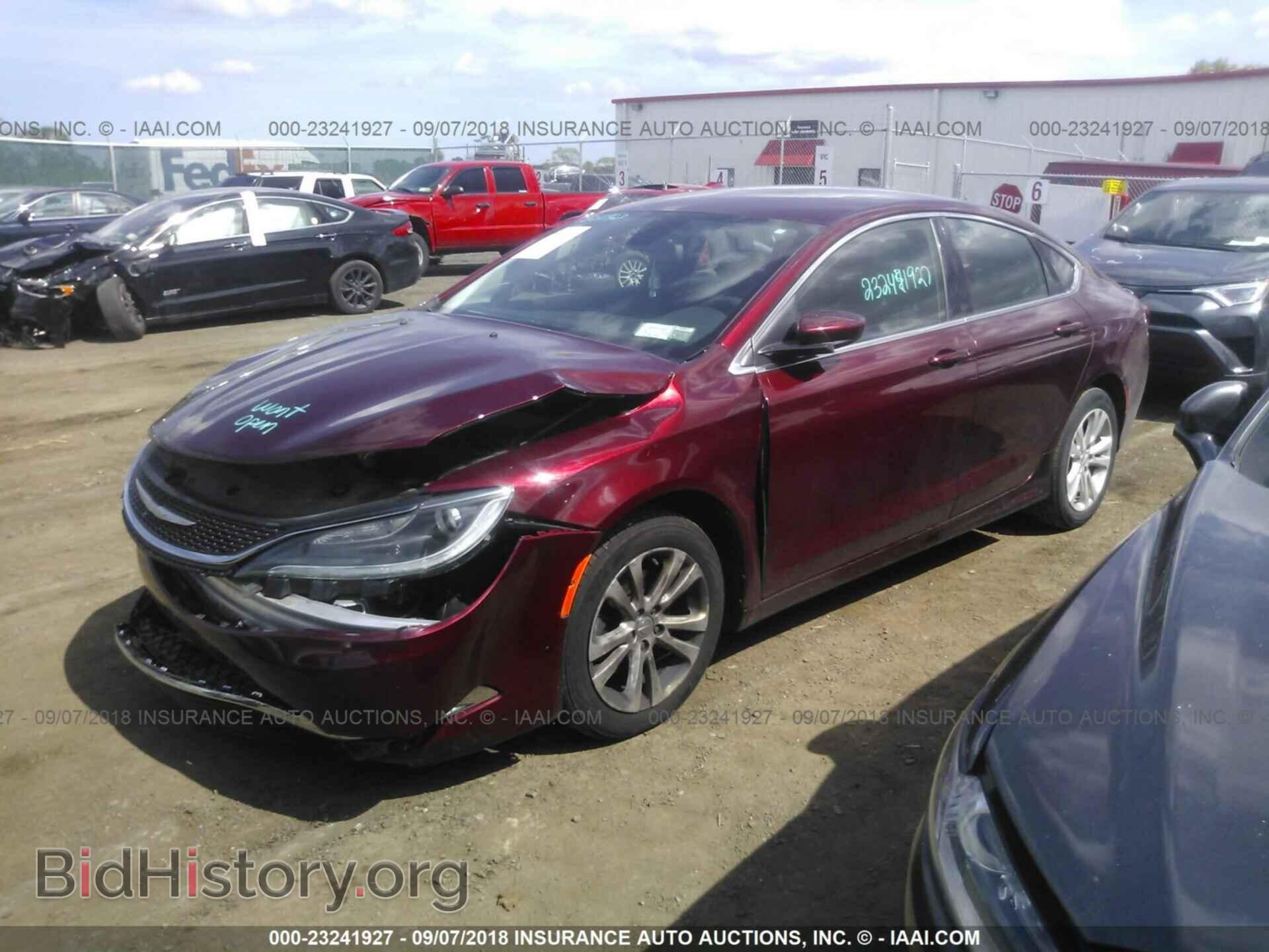 2015 Chrysler 200 - VIN: 1C3CCCAB8FN571418 - Фото 2