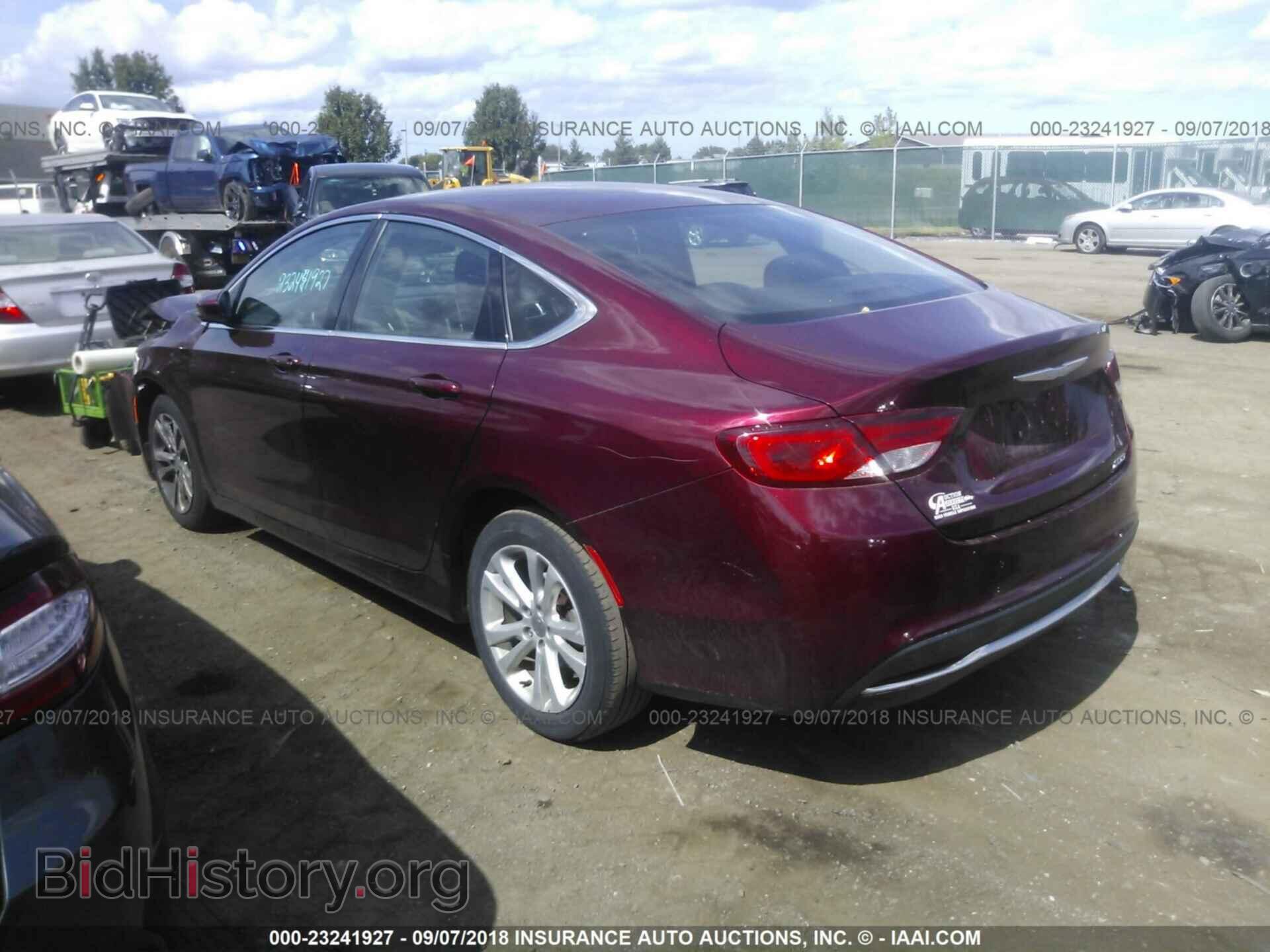2015 Chrysler 200 - VIN: 1C3CCCAB8FN571418 - Фото 3