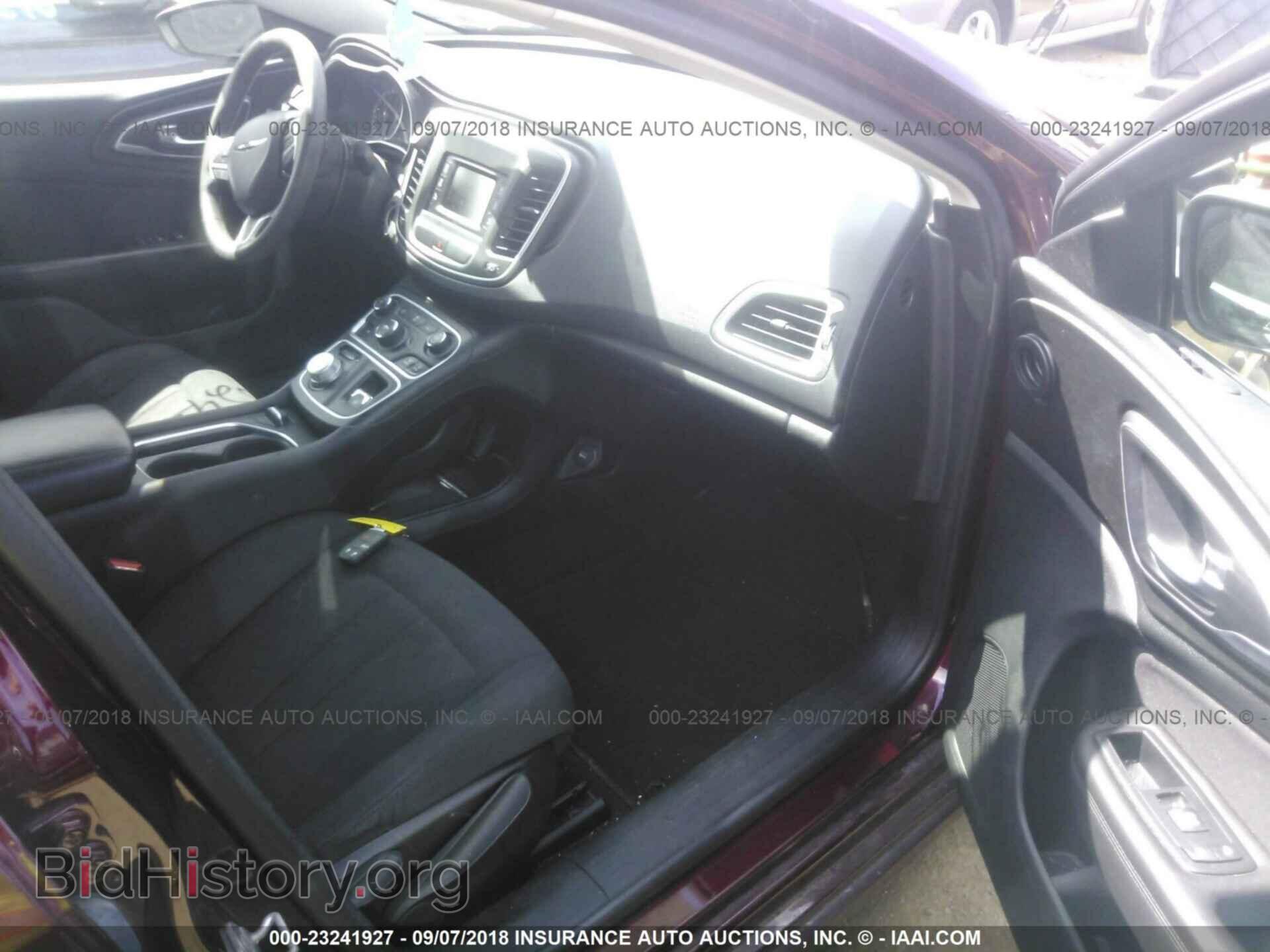 2015 Chrysler 200 - VIN: 1C3CCCAB8FN571418 - Фото 5