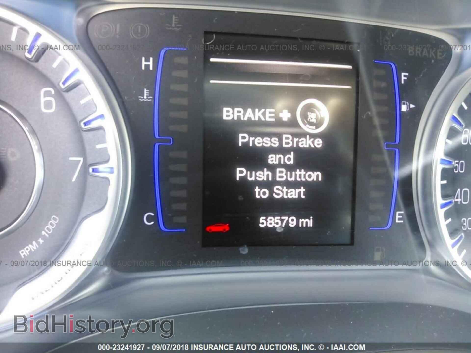 2015 Chrysler 200 - VIN: 1C3CCCAB8FN571418 - Фото 7