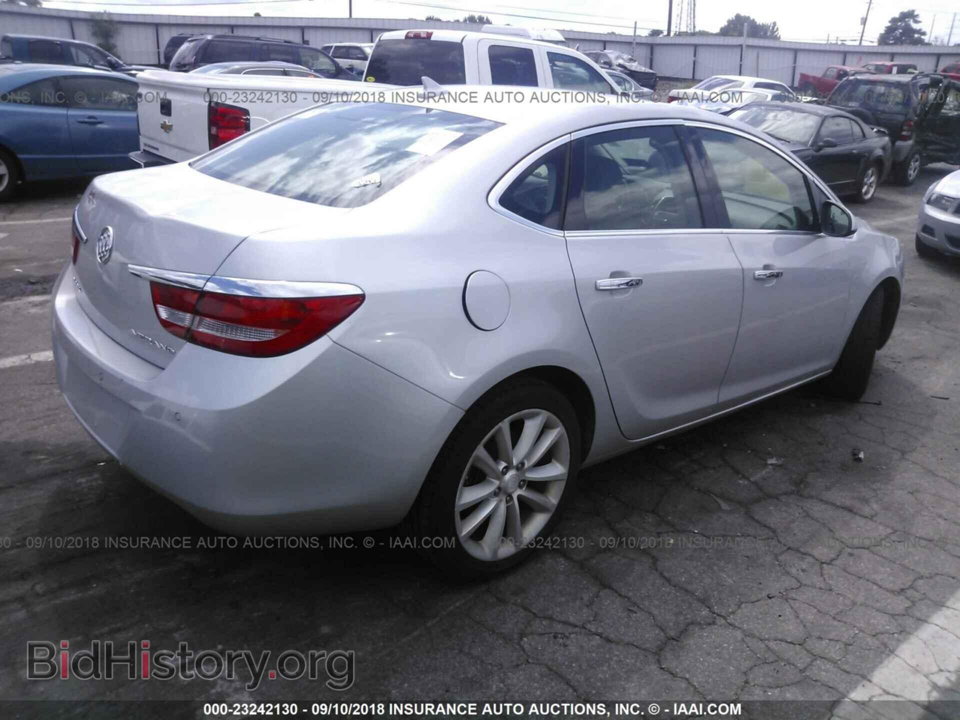 2013 Buick Verano - VIN: 1G4PS5SK4D4181134 - Фото 2