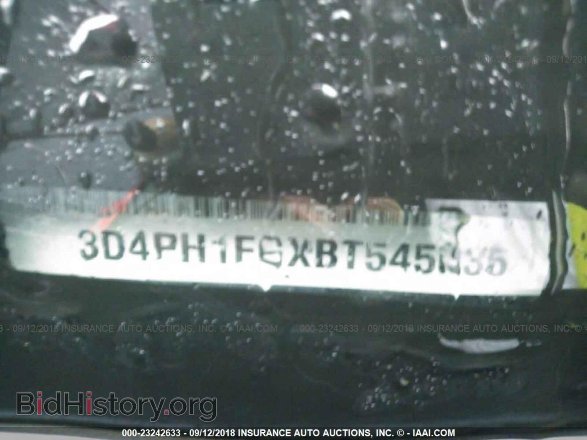 2011 Dodge Journey - VIN: 3D4PH1FGXBT545035 - Фото 9