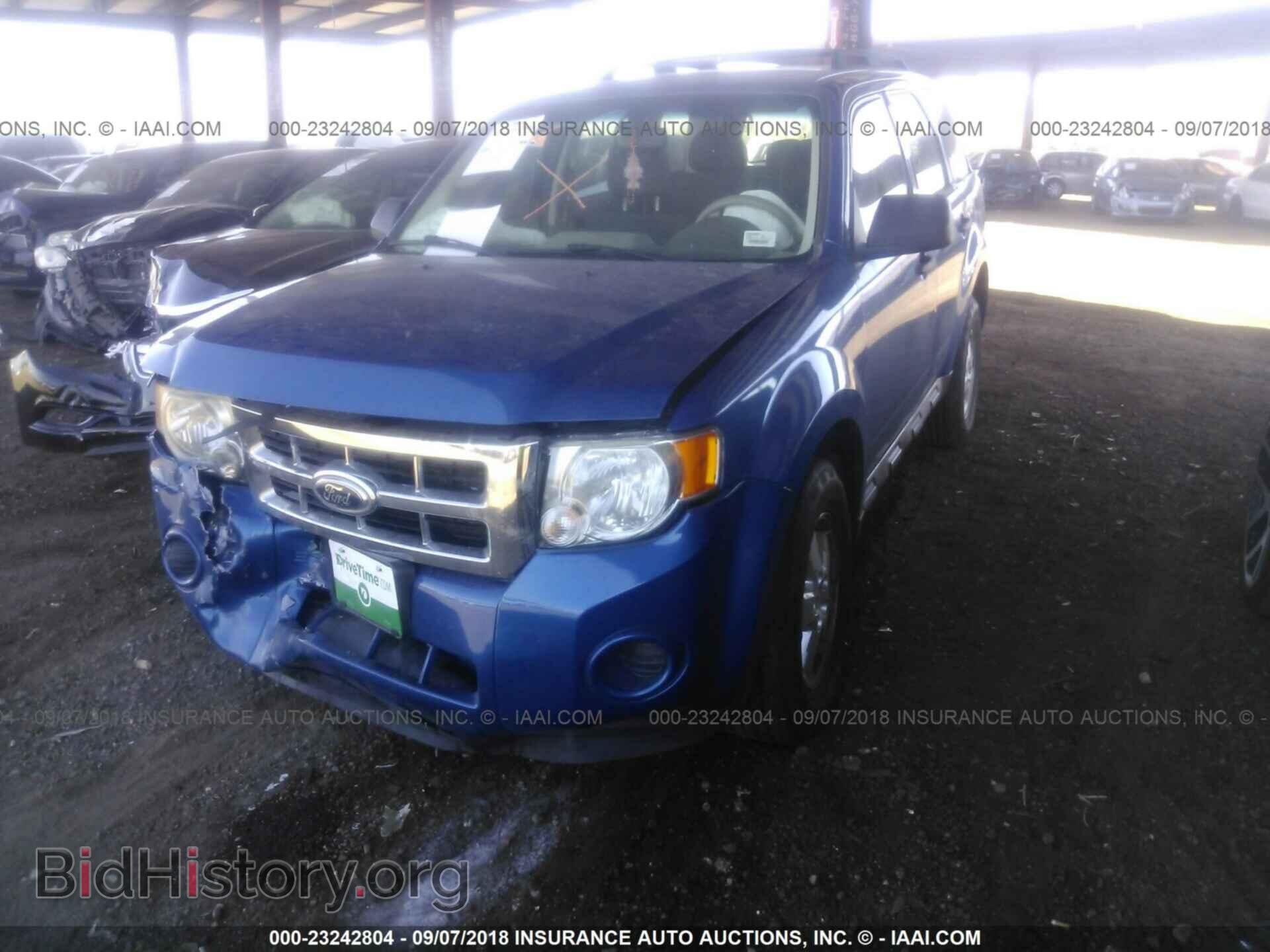 2012 Ford Escape - VIN: 1FMCU0C72CKC09206 - Фото 2